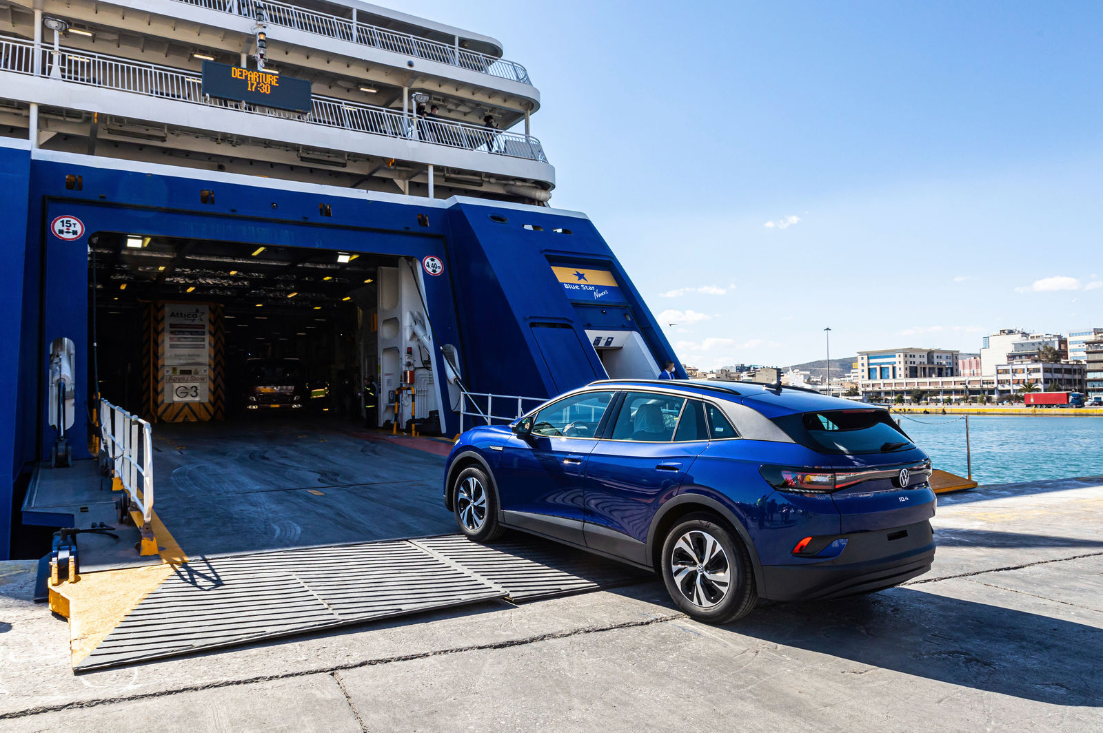 Smart & Sustainable Island: Erste E-Autos für Privatkunden auf Astypalea