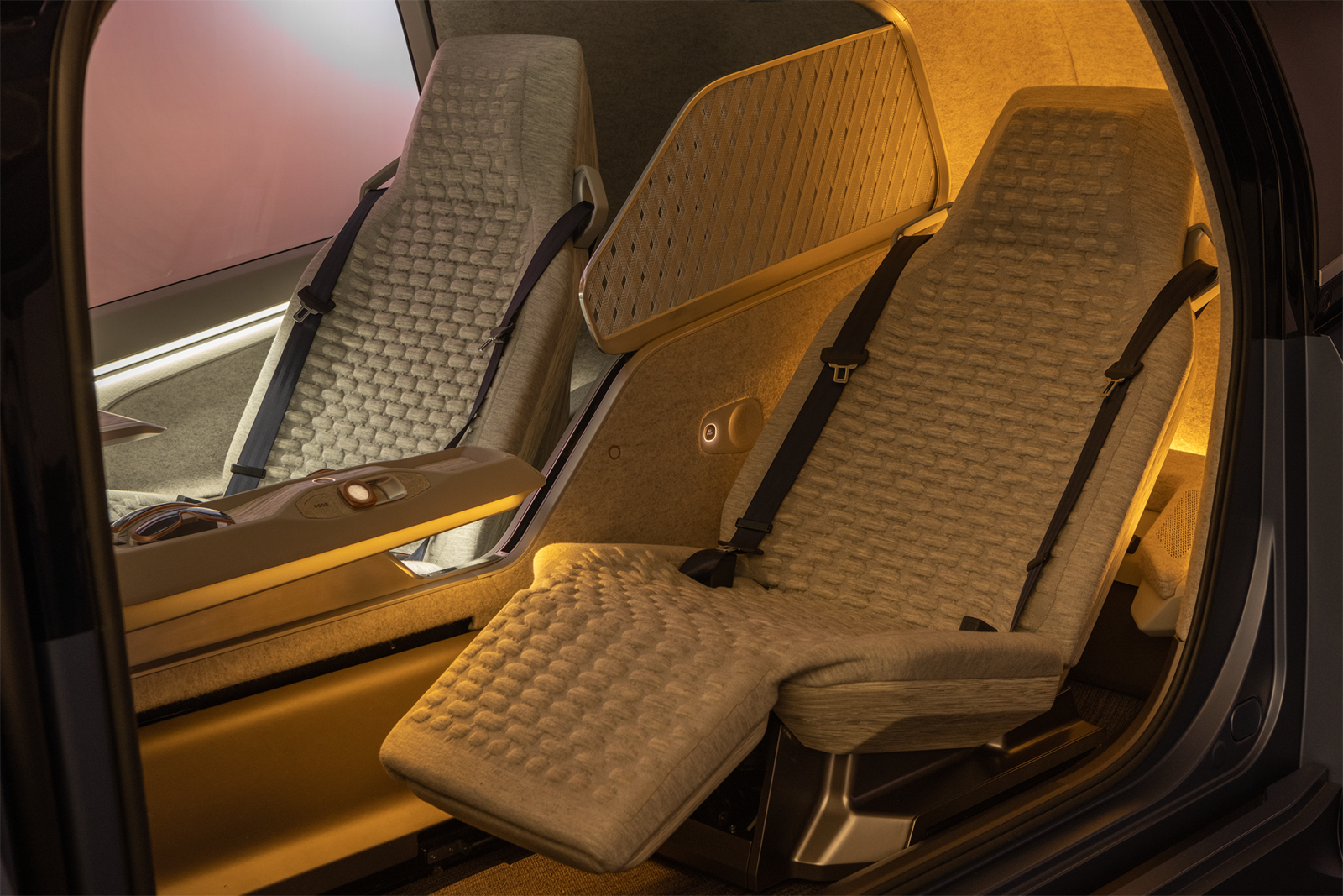 GEN.TRAVEL Design Studie
