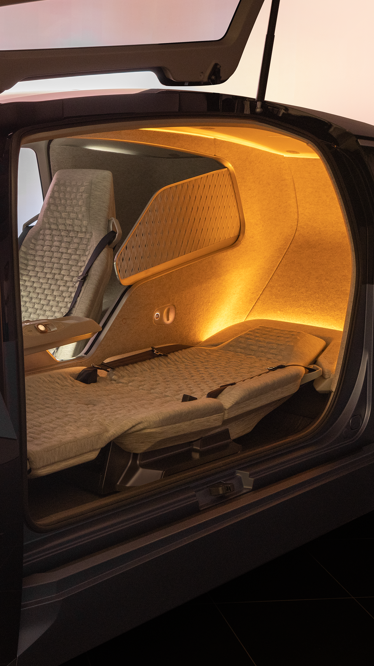 GEN.TRAVEL Design Studie