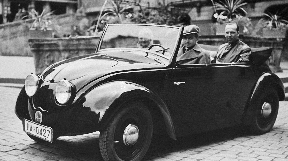 Chronicle 1934: VW Series 3 convertible prototype