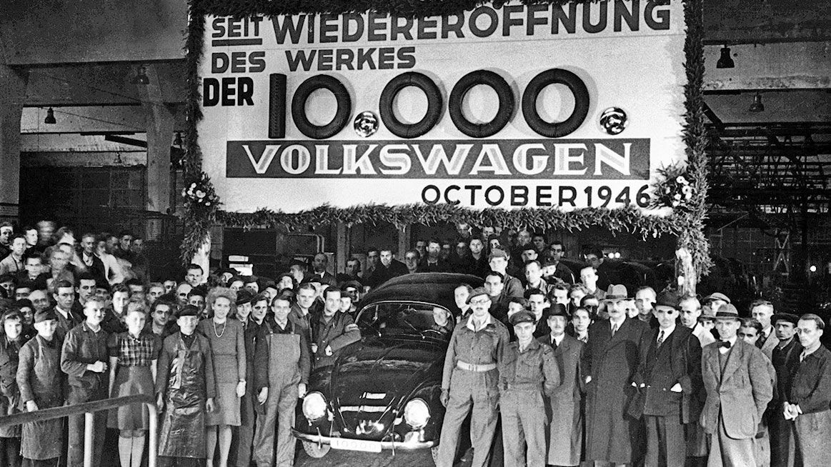 Chronik 1946: 10.000 Volkswagen