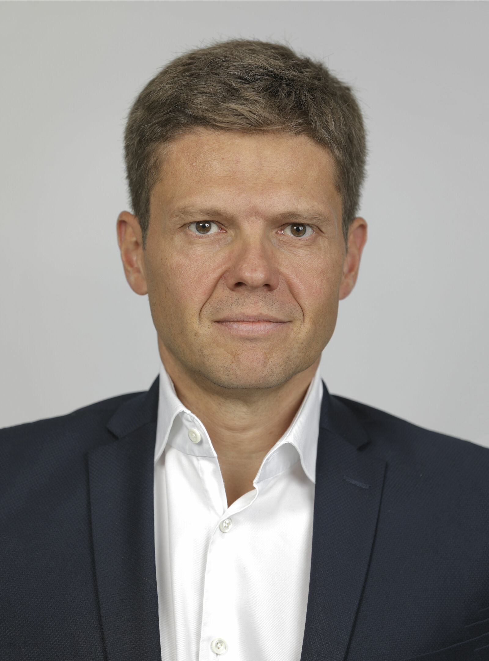 Dr. Stefan Weckbach