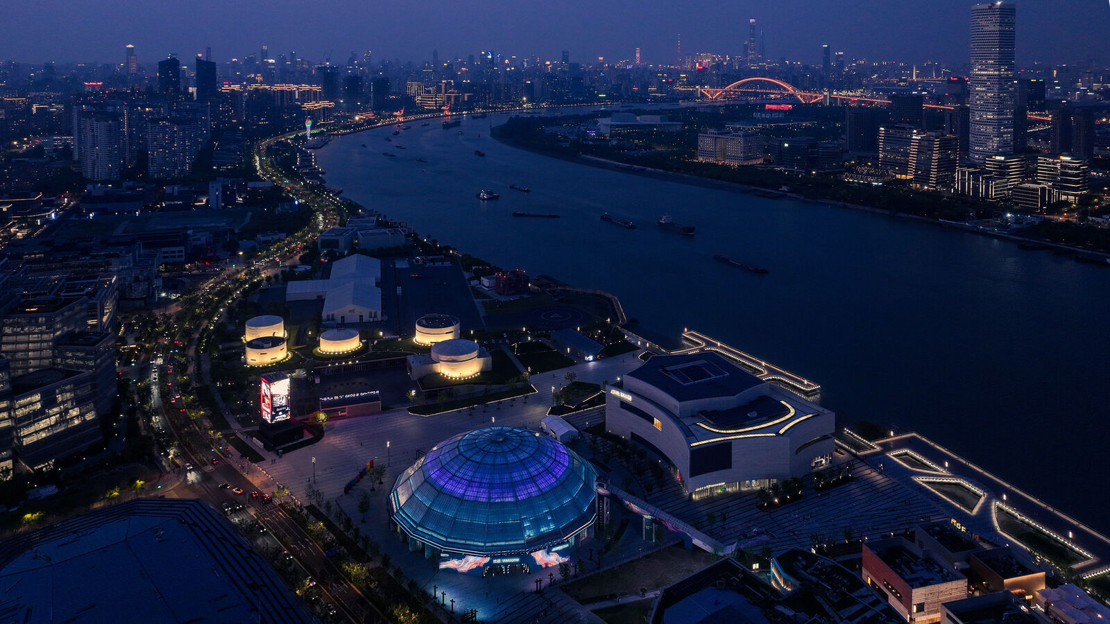 Group Night Auto Shanghai 2025