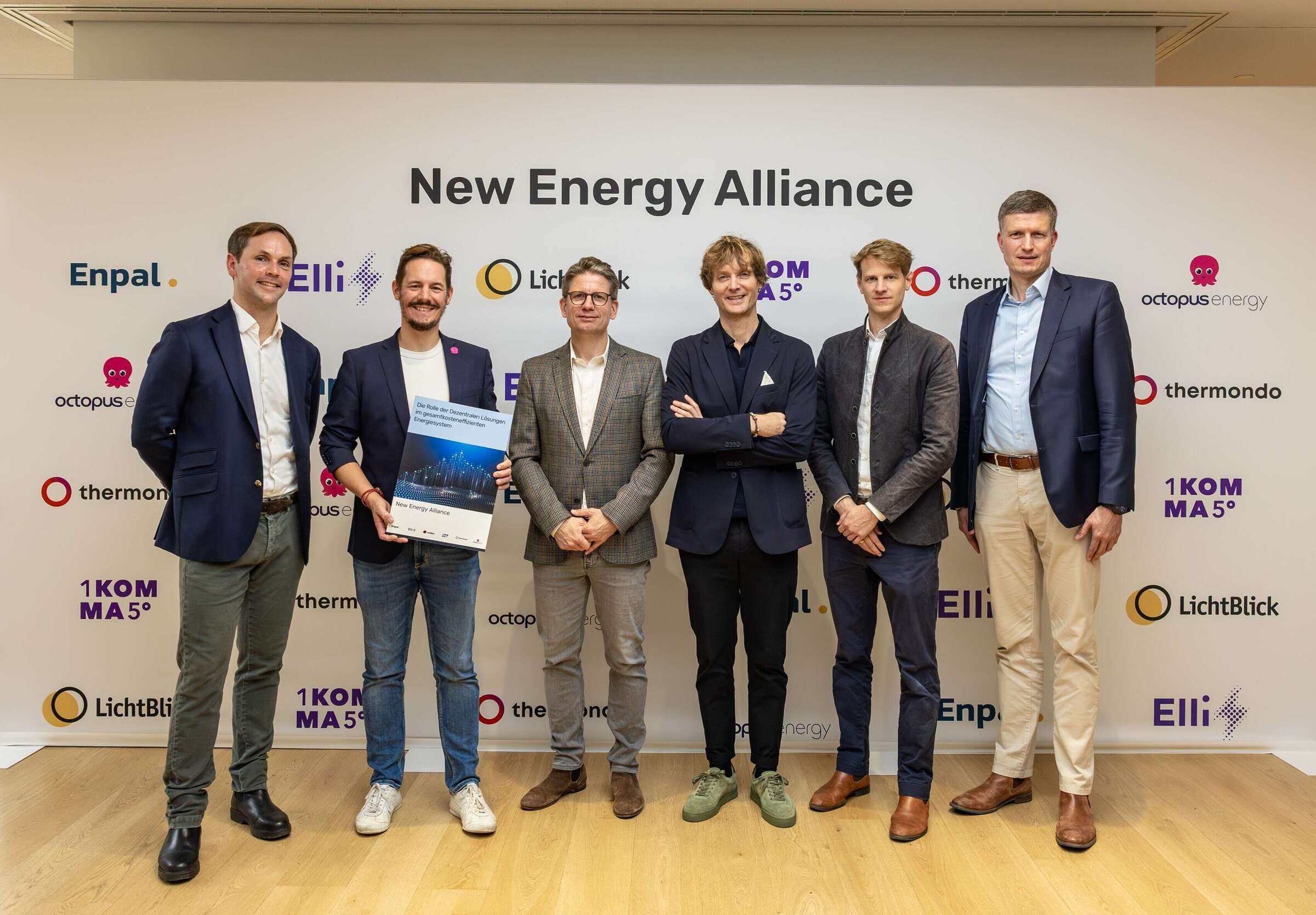 EV batteries drive the energy transition: Roland Berger study shows high potential of decentralized energy in Germany