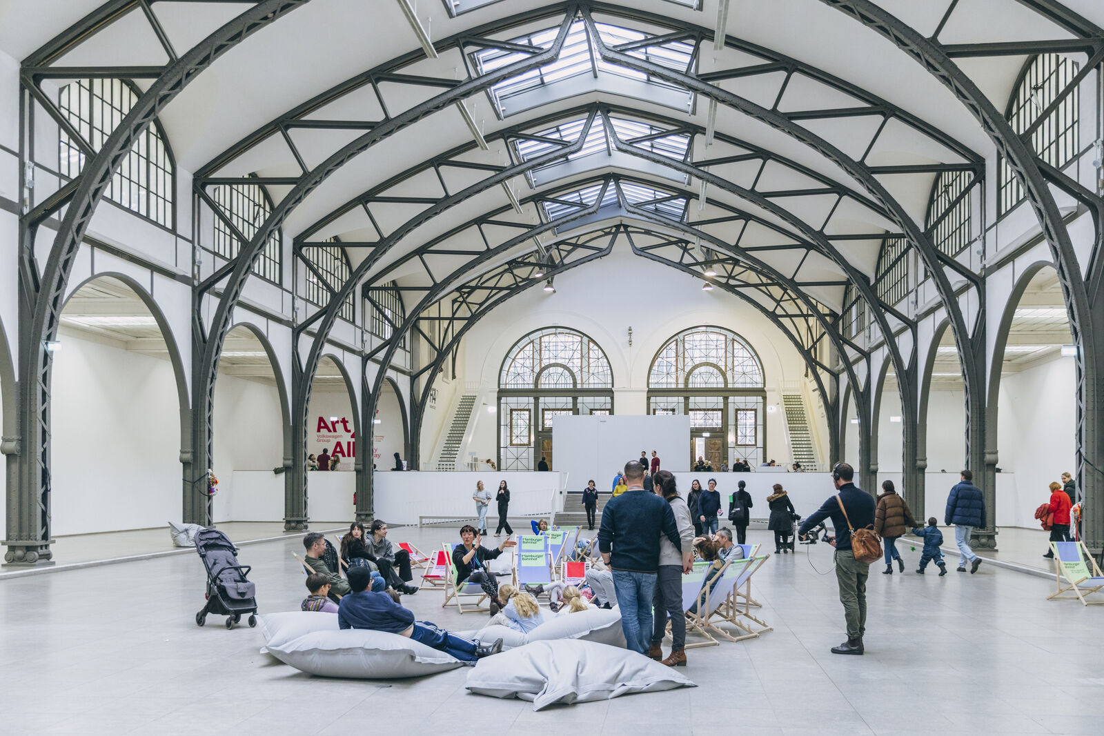 Erstes „Volkswagen Group Children’s Weekend“ im „Hamburger Bahnhof“ in Berlin