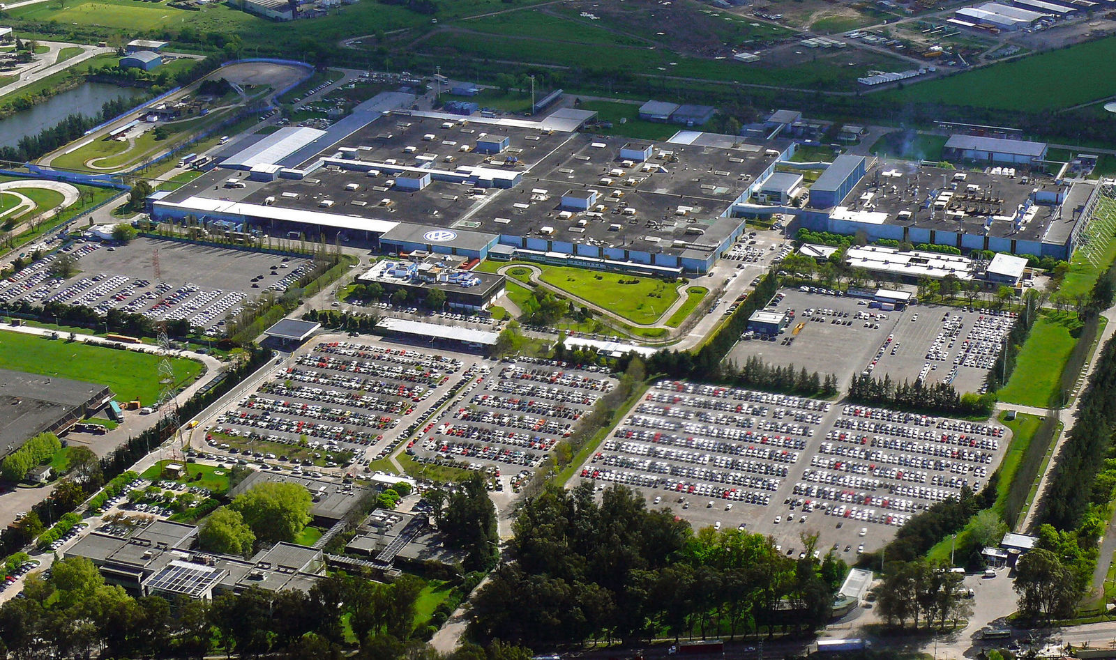 Volkswagen plant Pacheco, Aerial view