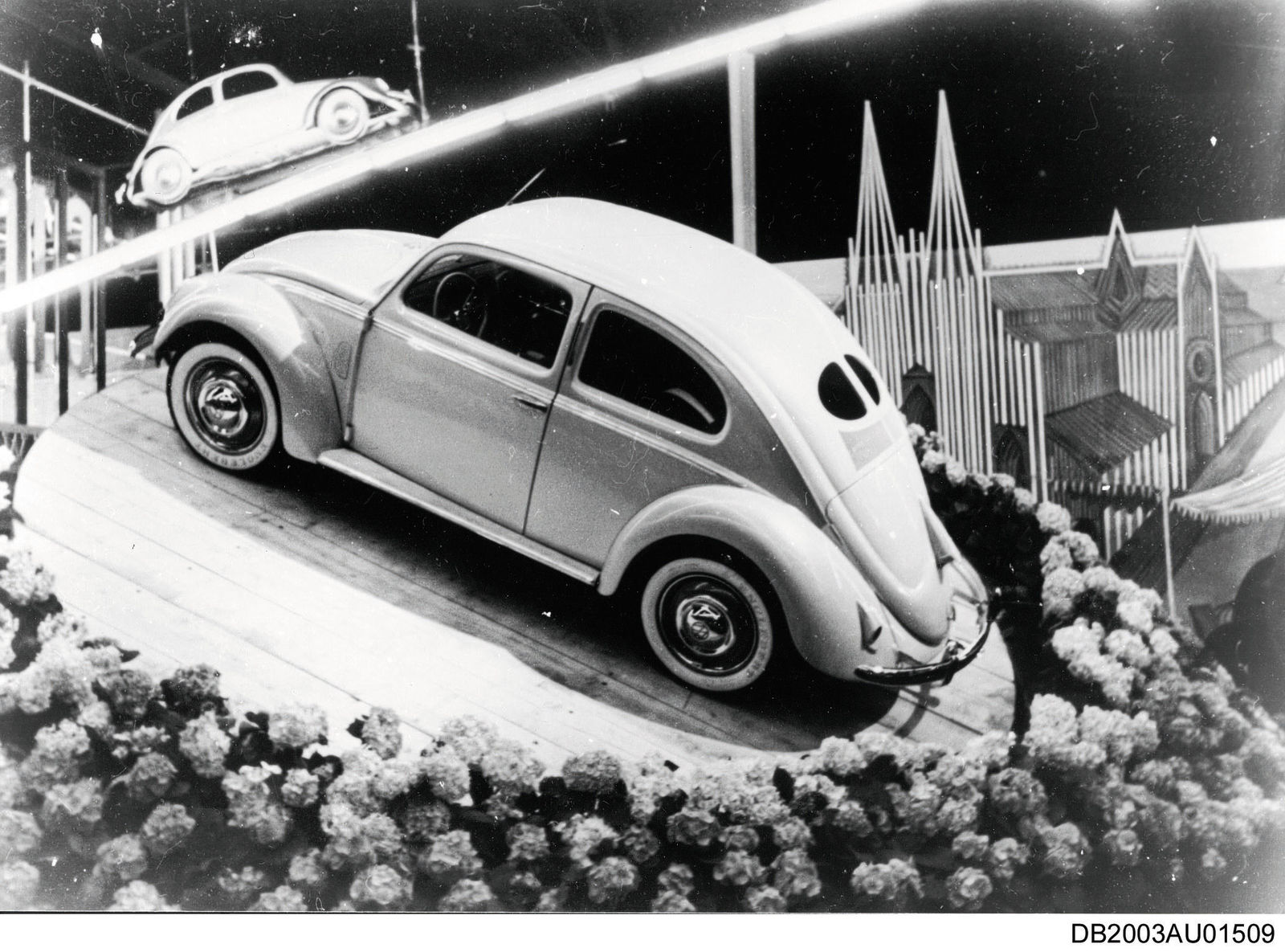 1951 Kaefer auf der Internationalen Automobilausstellung in Frankfurt