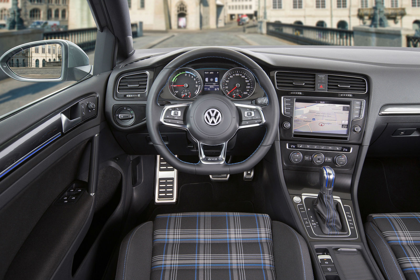 Volkswagen Golf GTE