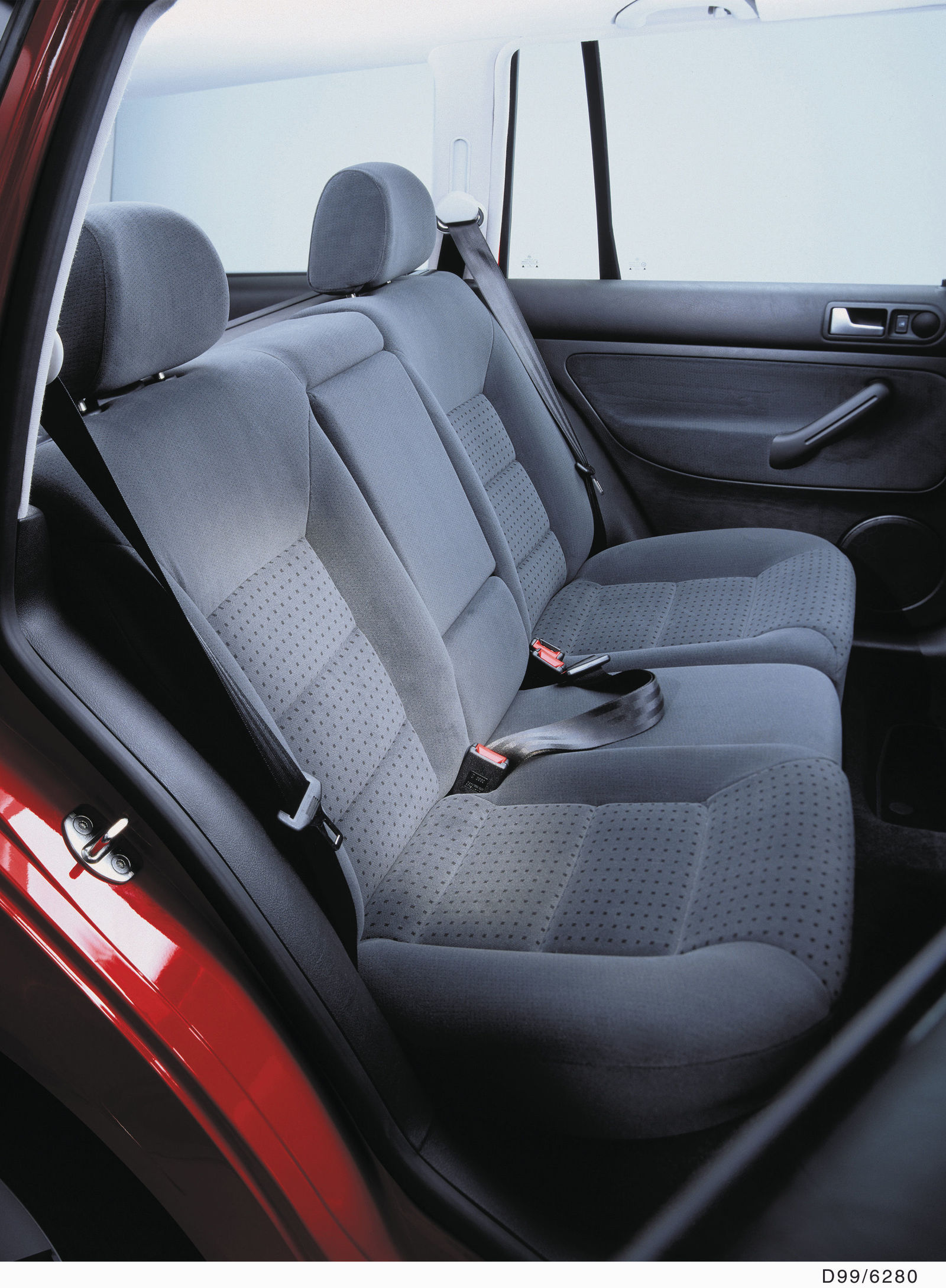 Product: Golf Variant (1999)