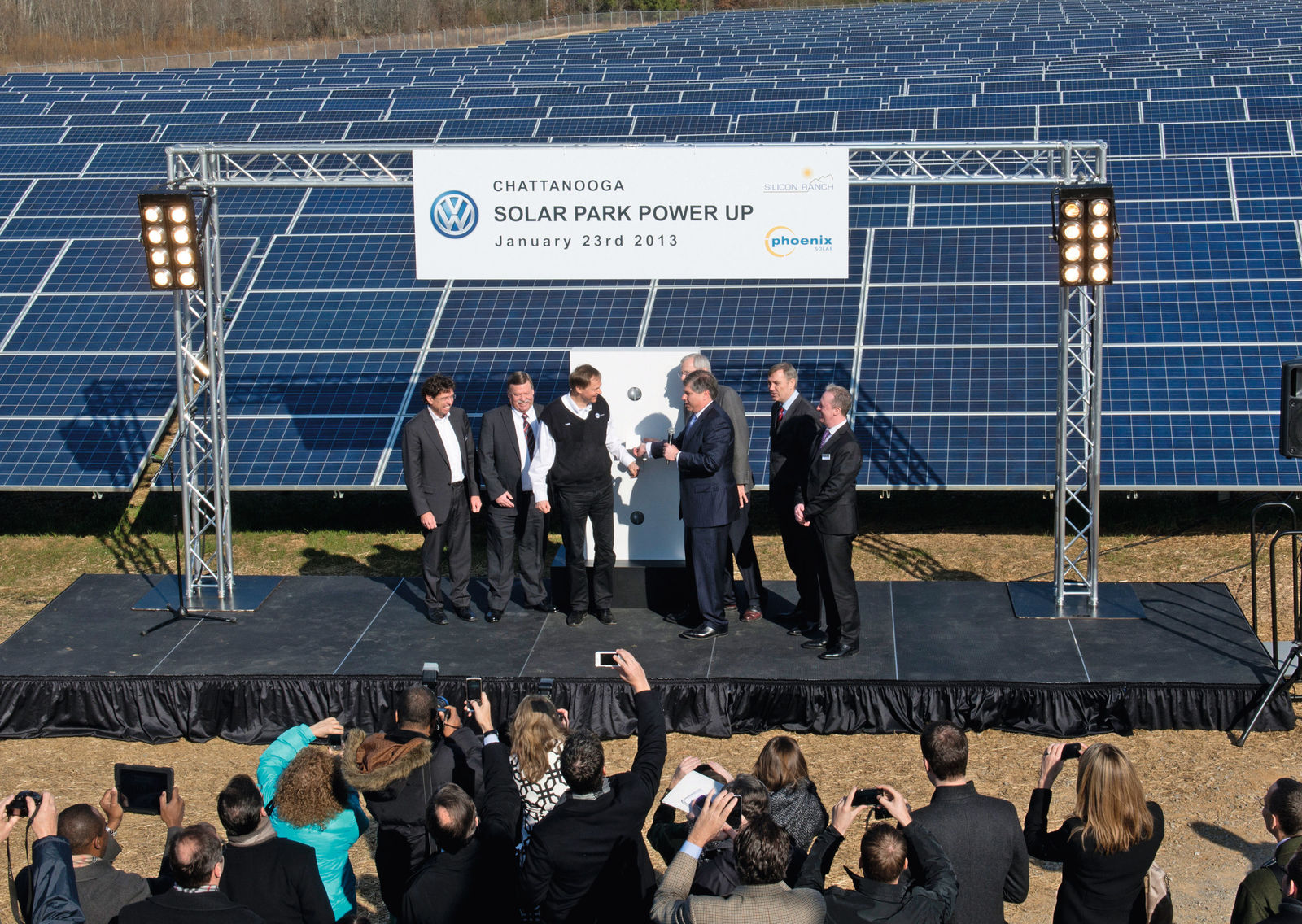 Volkswagen inaugurates solar park in the USA