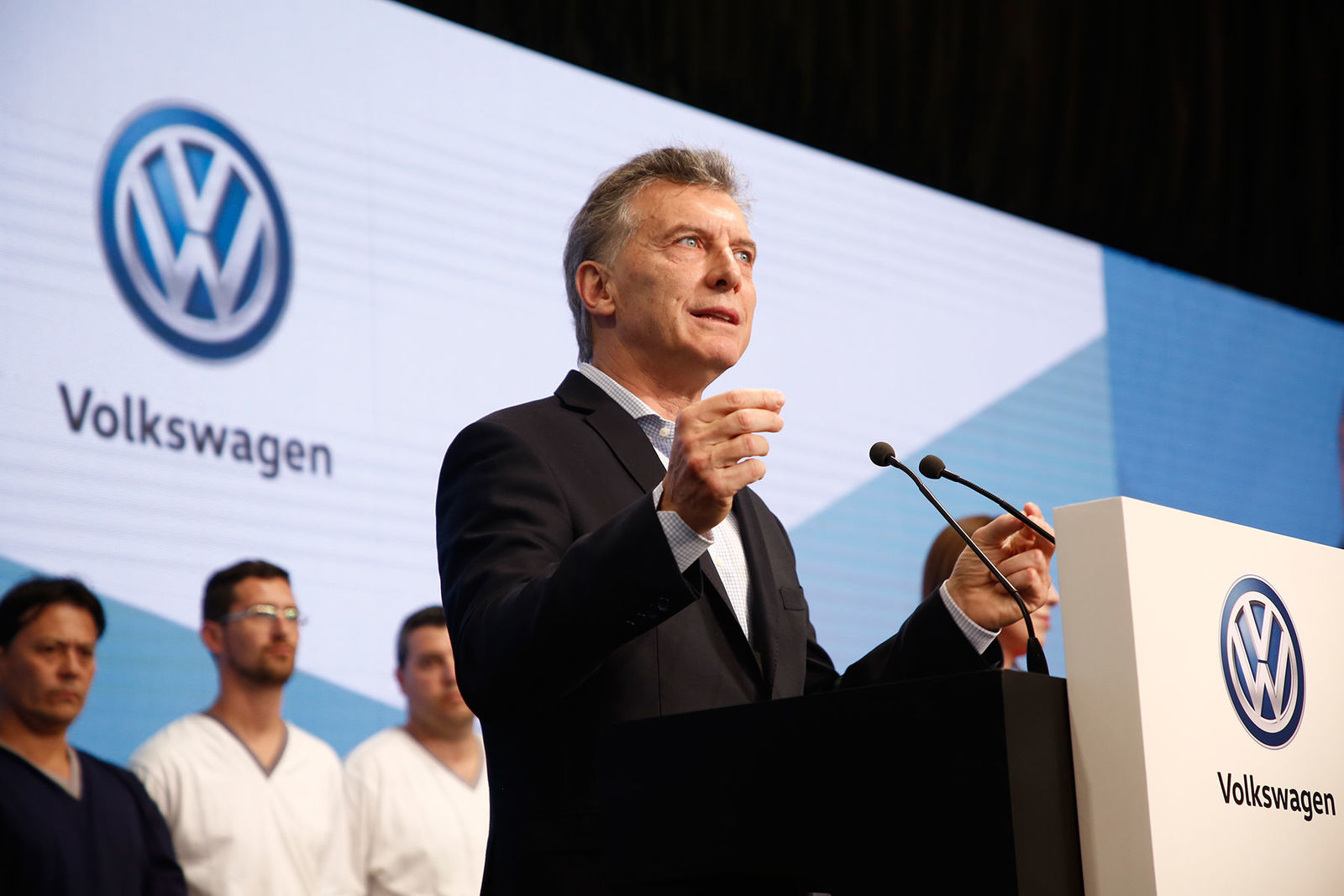 Argentiniens Präsident Maurico Macri zu Gast im Volkswagen Werk Pacheco