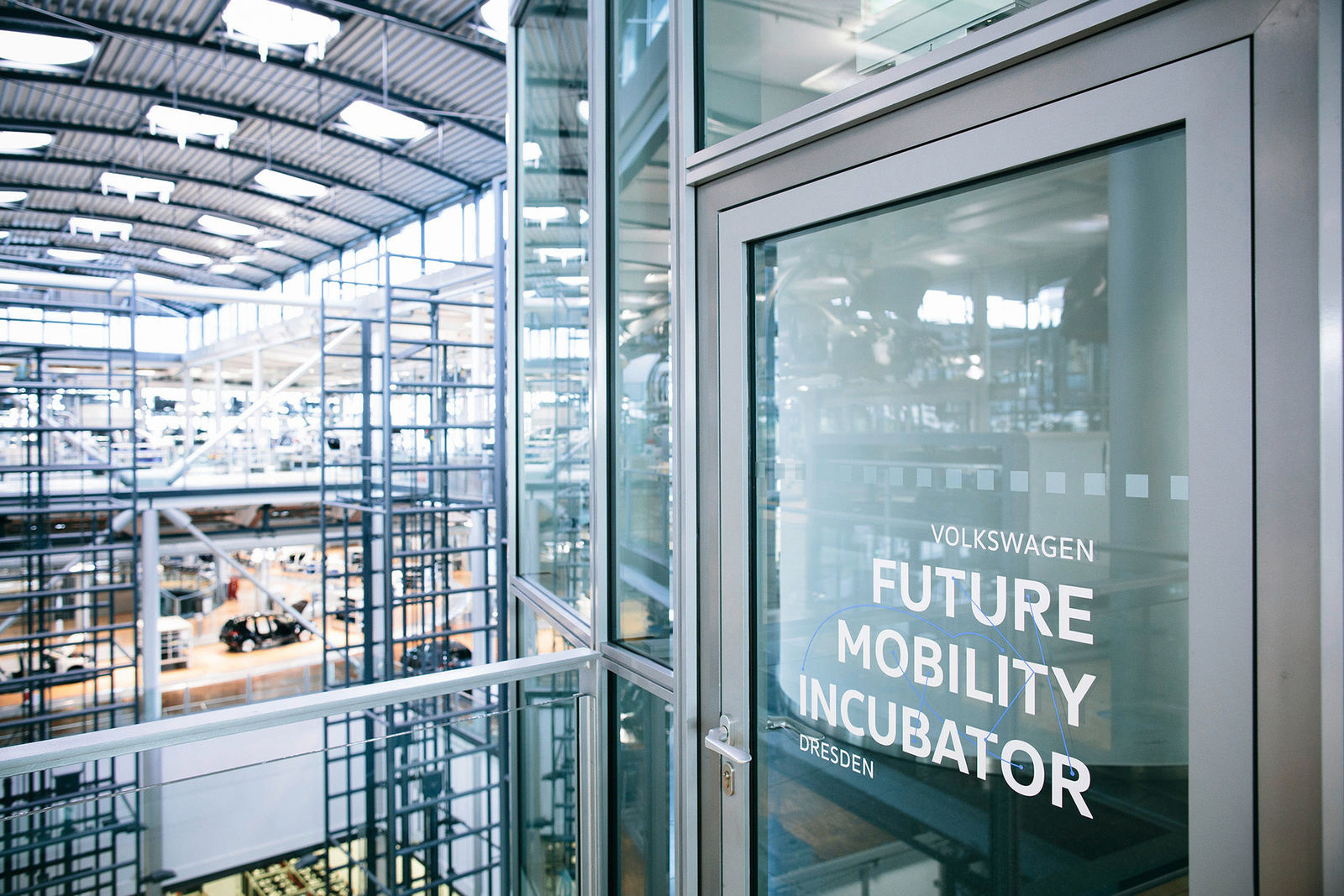 Start-up incubator programme from Volkswagen starts with six mobility teams in the Transparent Factory