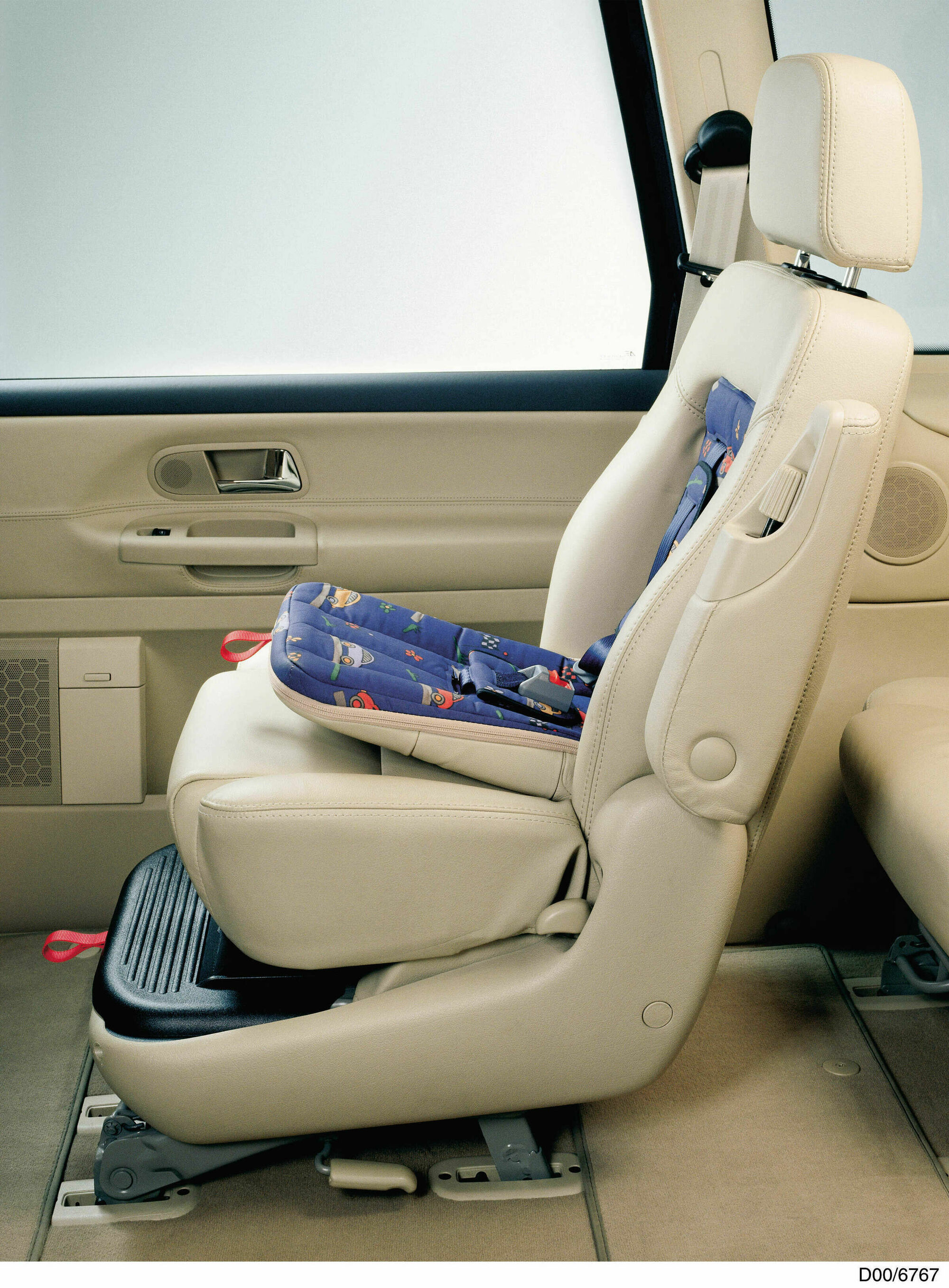 Sharan Rocking Chair Sharan 1th Generation (1995 - 2010) | Volkswagen Newsroom
