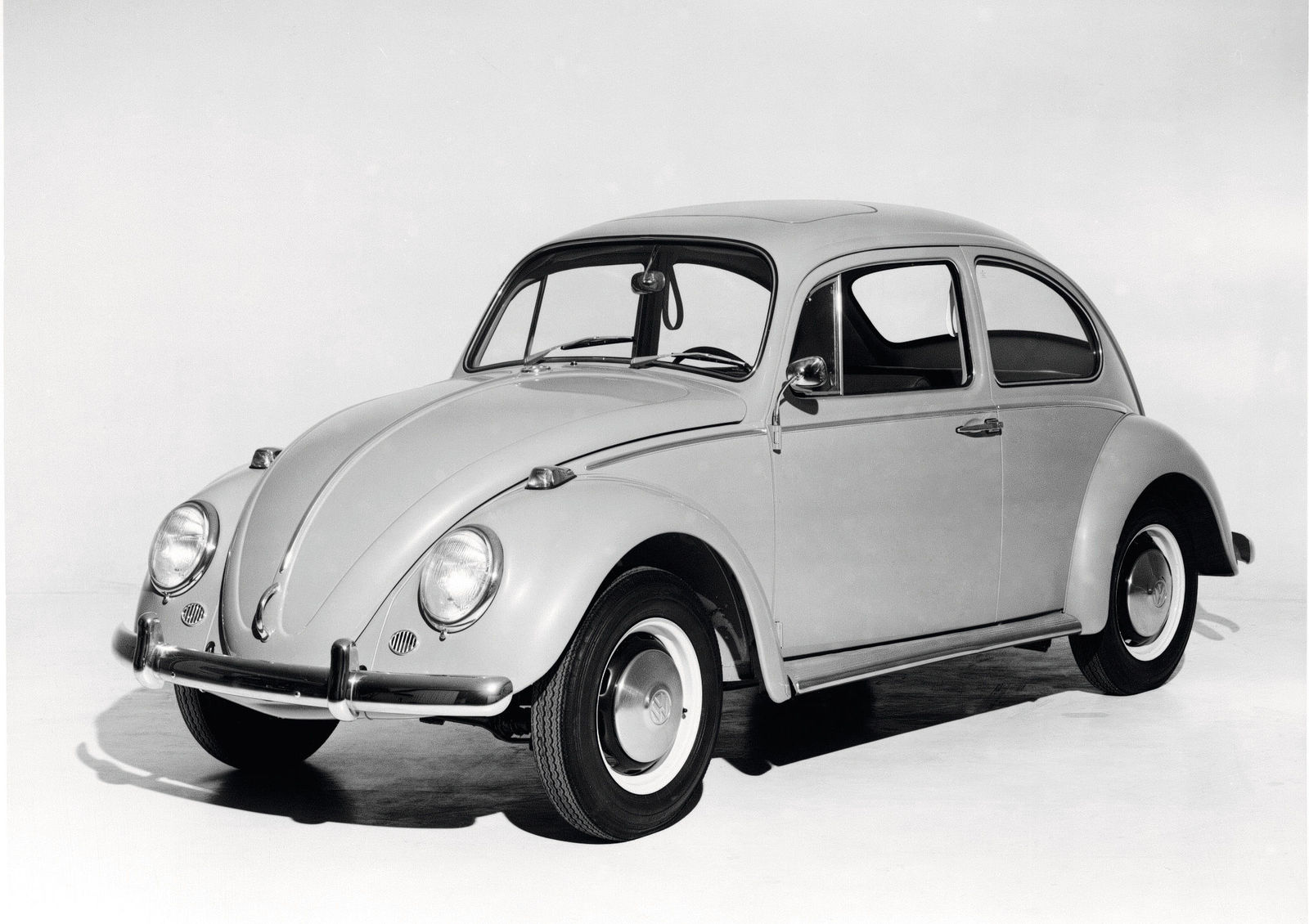 VW Beetle Electric Concept Makes Surprise Appearance In Paris