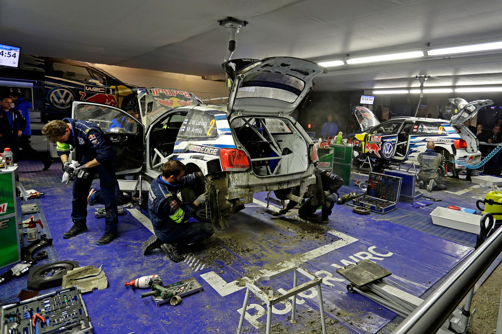 Weltmeister hoch vier – Volkswagen feiert in Großbritannien zwölften Rallye-WM-Titel in vier Jahren