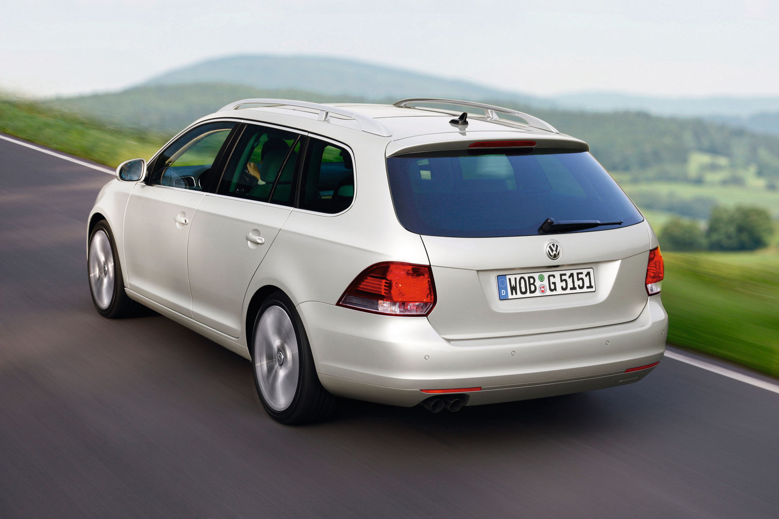 Autoabdeckung passend für Volkswagen Golf 7 GTI für Innen Silbergrau NEU