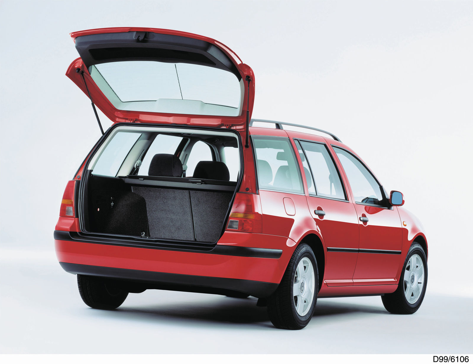 Product: Golf Variant (1999)