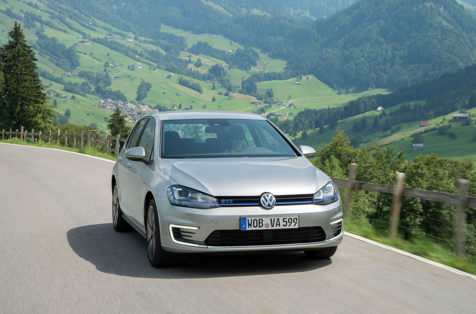 Volkswagen Golf GTE