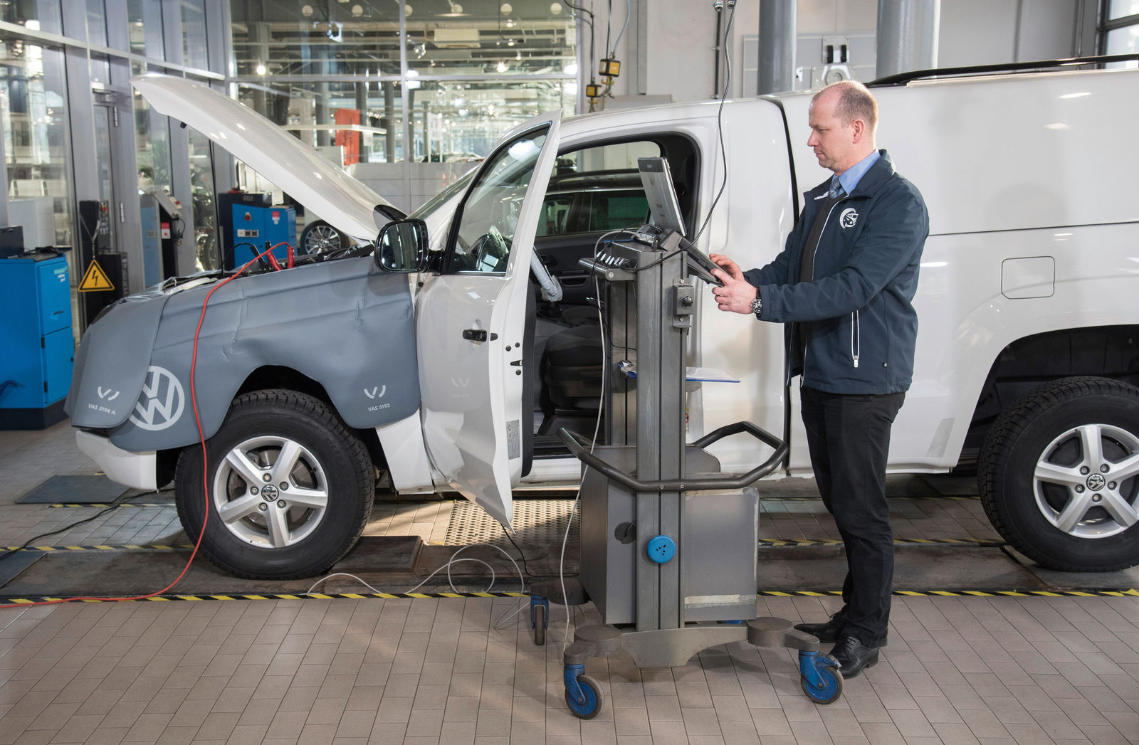 Volkswagen starts implementing technical measures for EA189 diesel engines in Europe