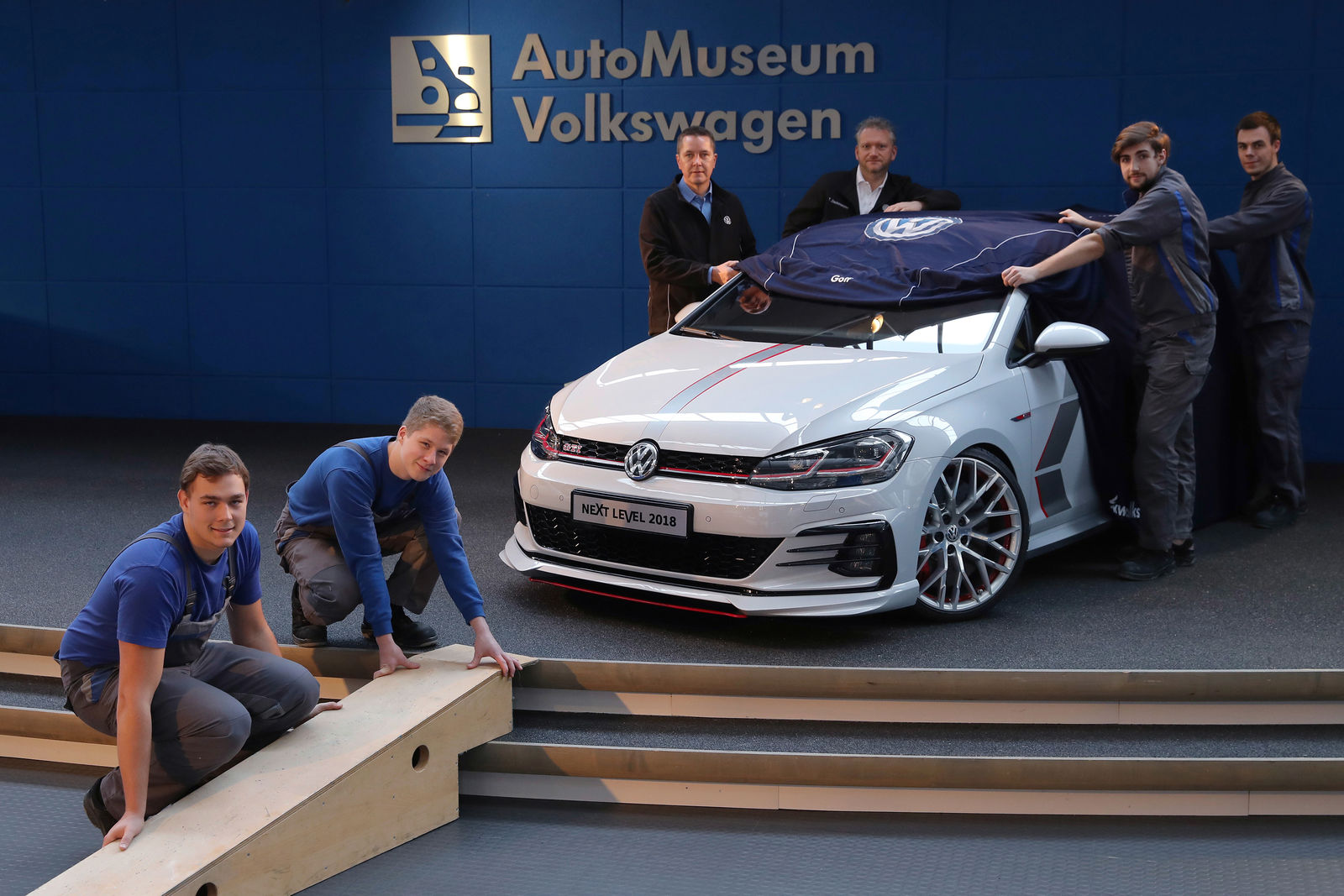 Ritterschlag für das Azubi-Projekt „Wörthersee-GTI“: Golf GTI Next Level steht auf der Essen Motor Show
