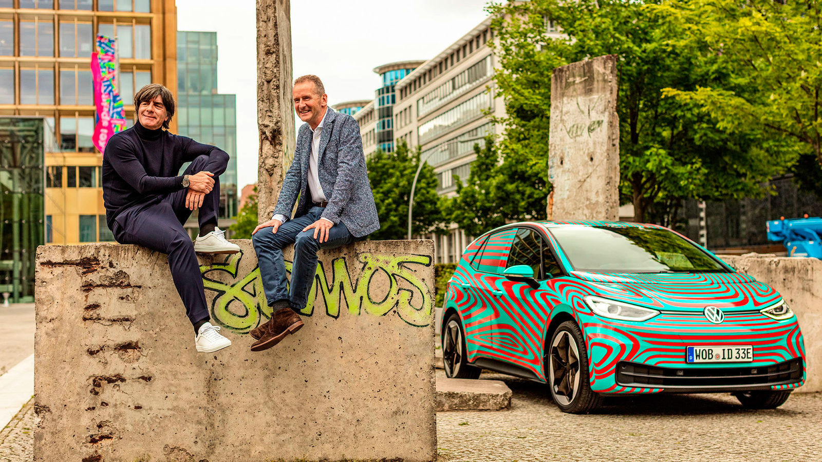 Joachim Löw begleitet Volkswagen beim Aufbruch in die Elektromobilität