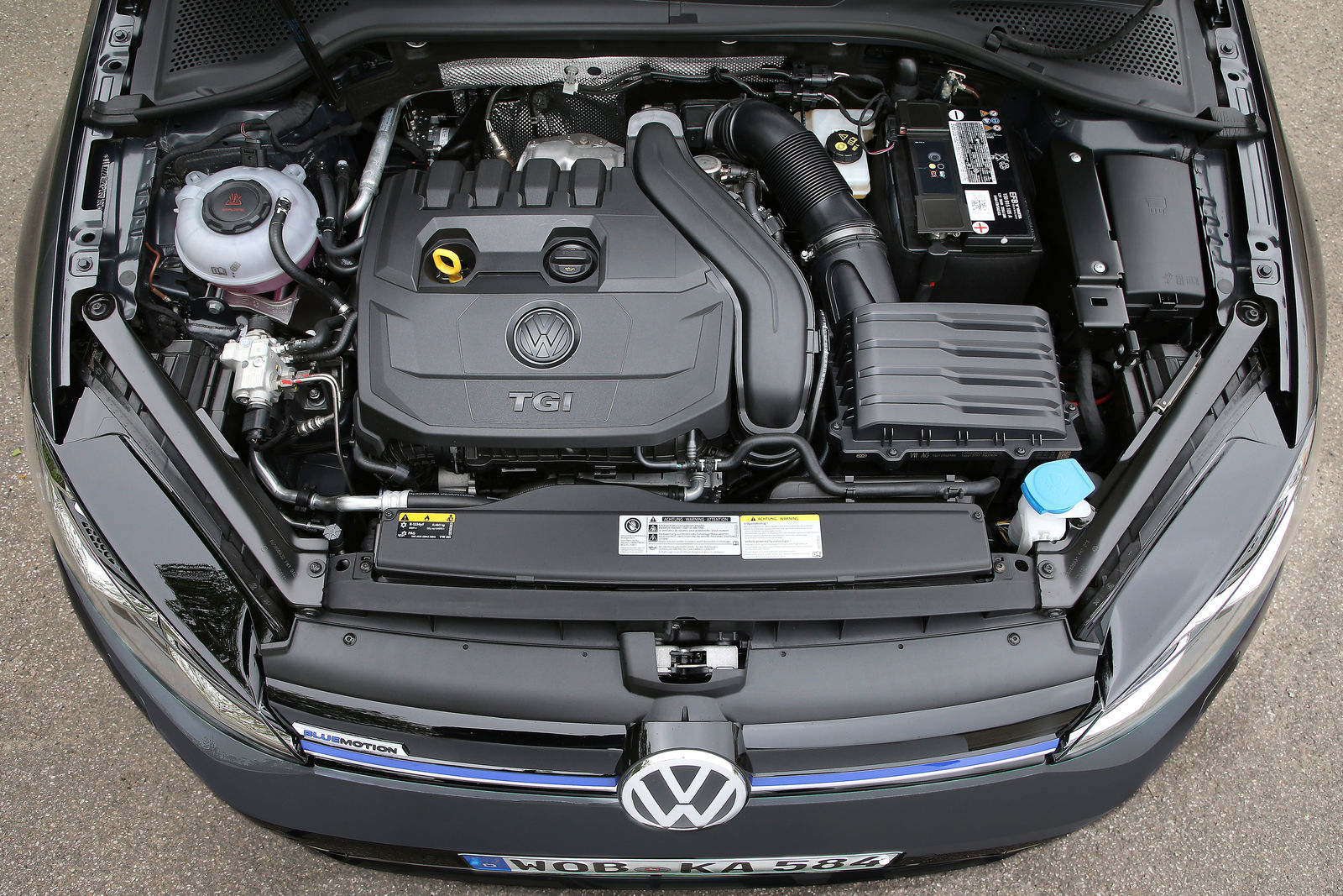 Фольксваген гольф 7 какой двигатель лучше