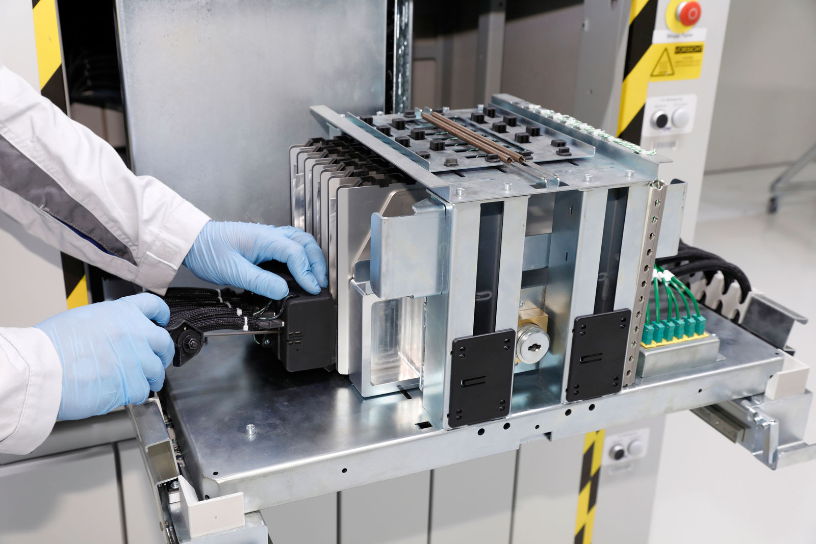 Volkswagen Group starts battery cell development and production in Salzgitter