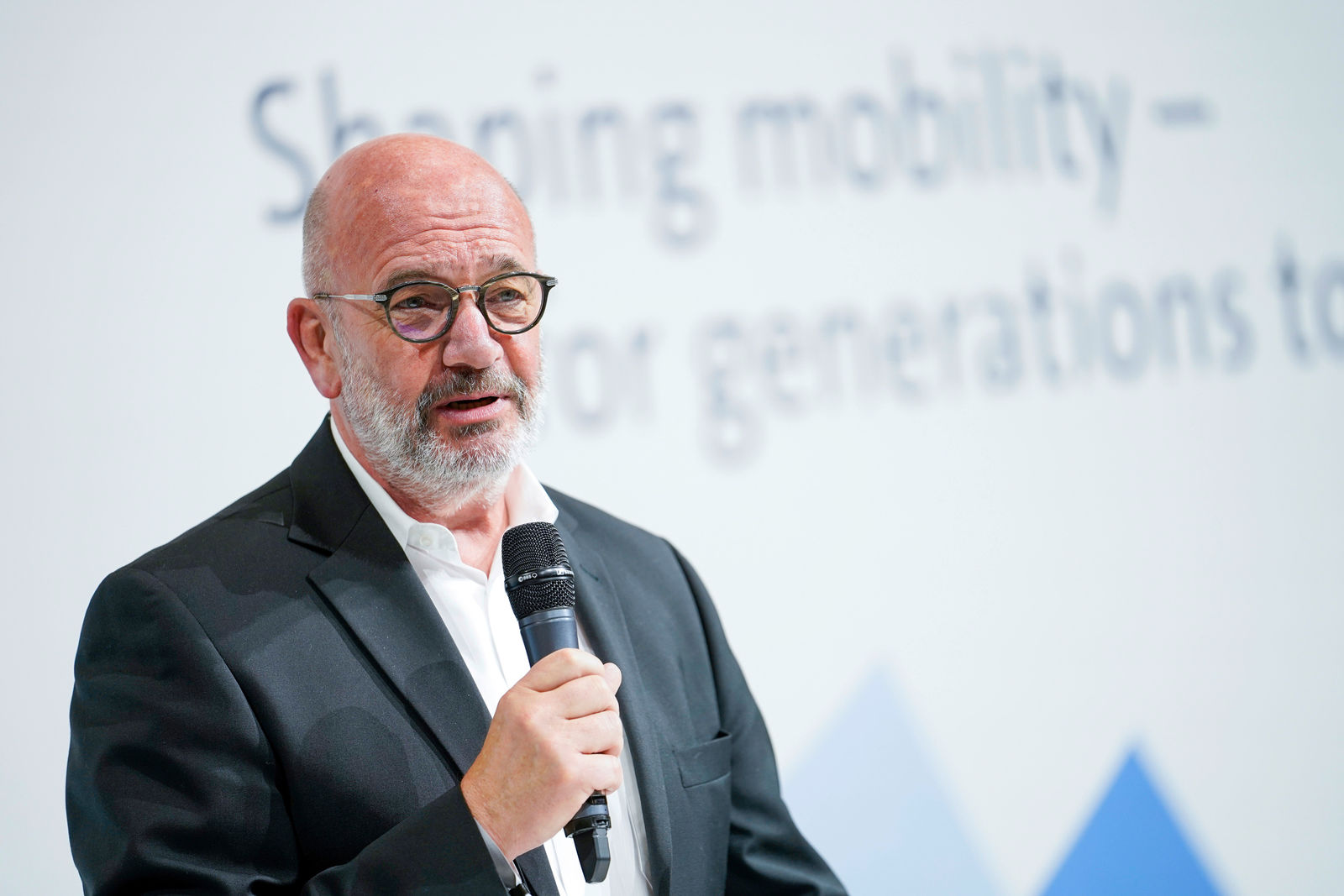 Volkswagen Konzern startet Batteriezellentwicklung und -fertigung in Salzgitter