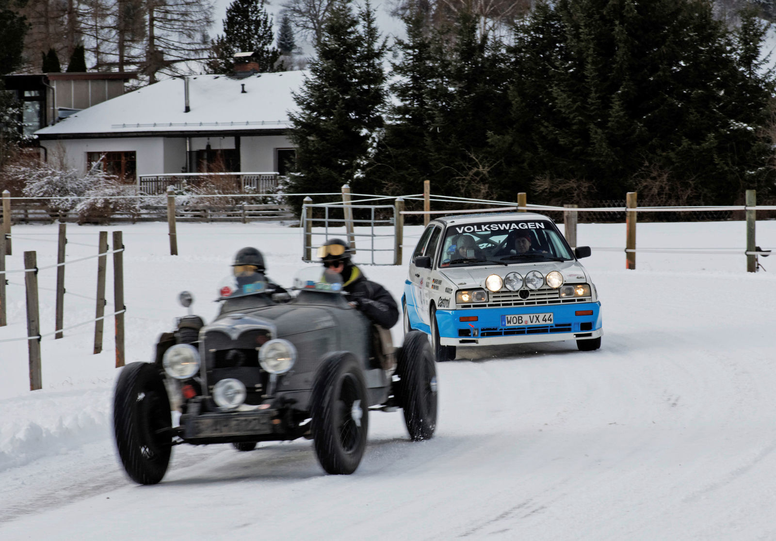 Rennlegende „Striezel“ Stuck im historischen Rallye-Golf bei der Winterrallye Planai-Classic