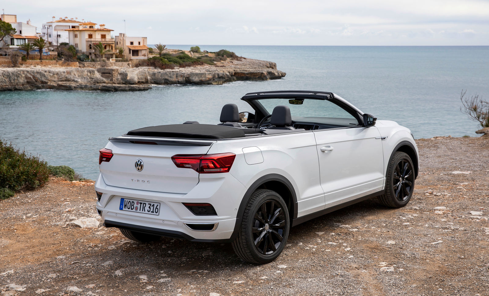 The new T-Roc Cabriolet