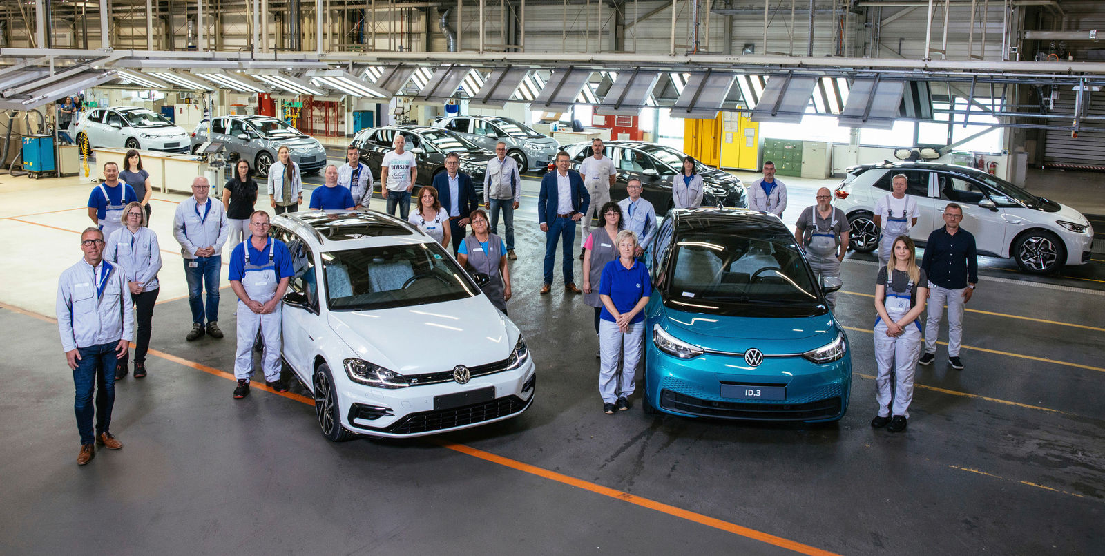 Auto: VW-Stammwerk will im Sommer durchproduzieren