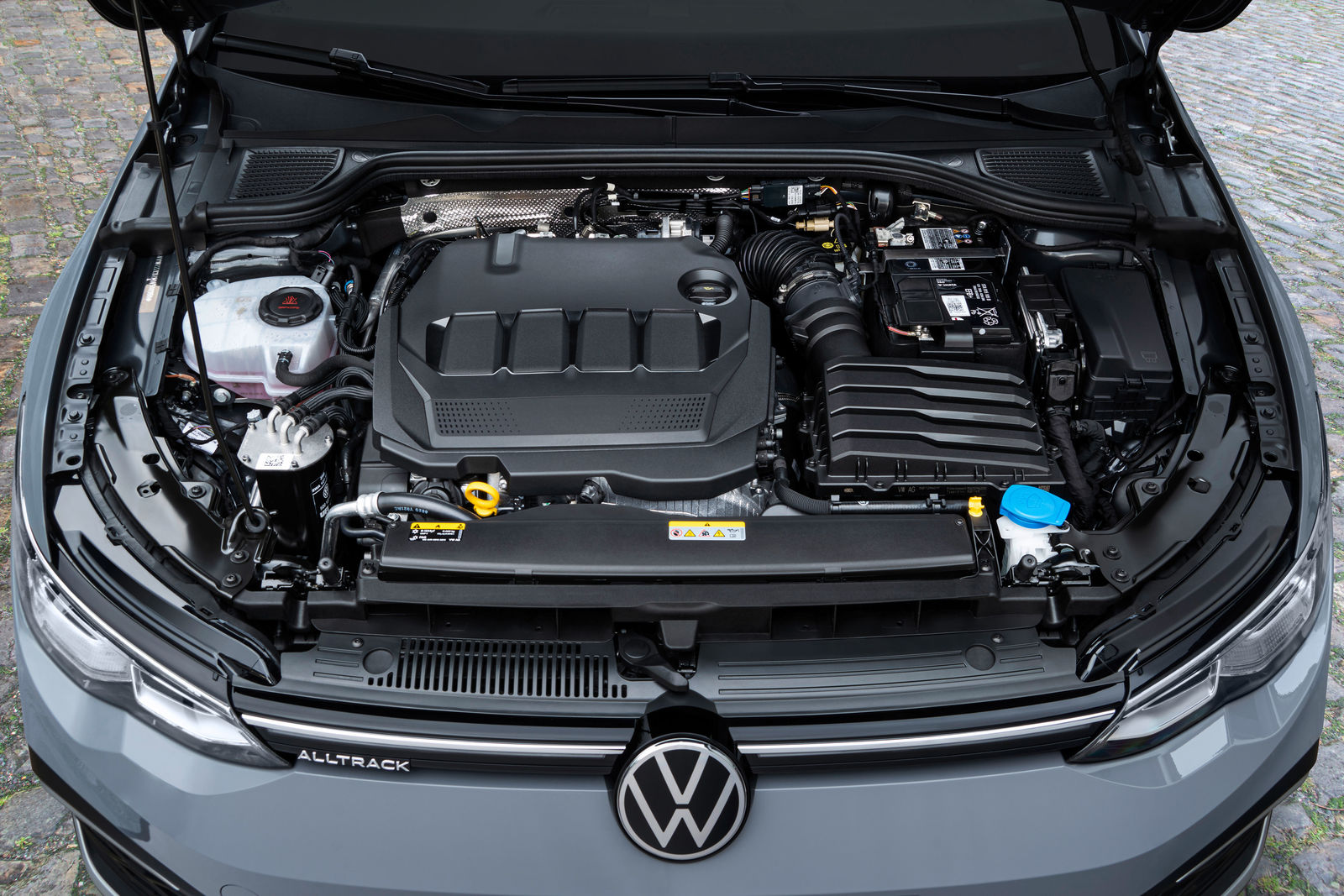 File:VW Passat B5 GP 2.0.JPG - Wikimedia Commons