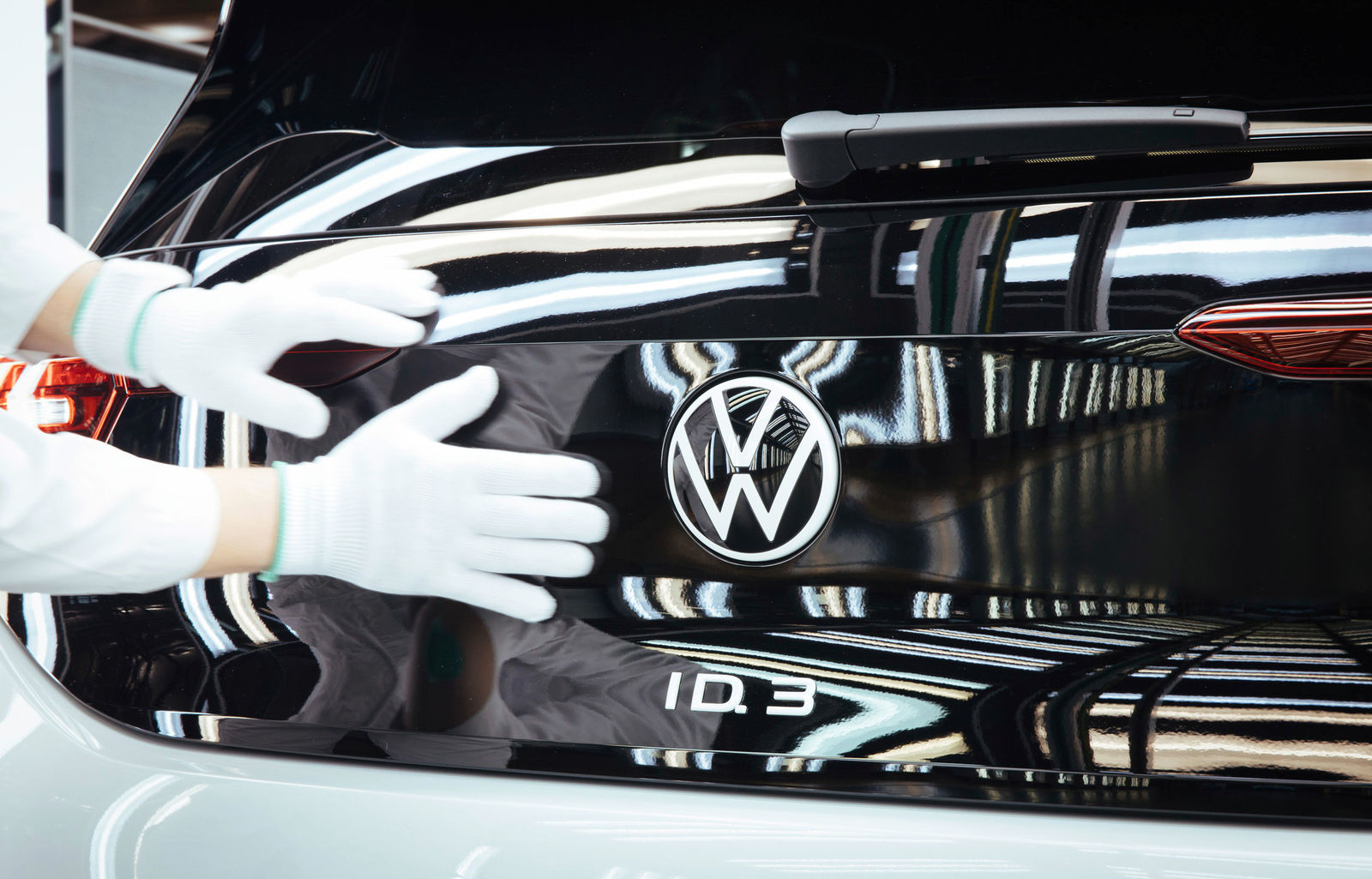 Start der ID.3 Serienproduktion: Gläserne Manufaktur Dresden wird Volkswagen Home of ID.