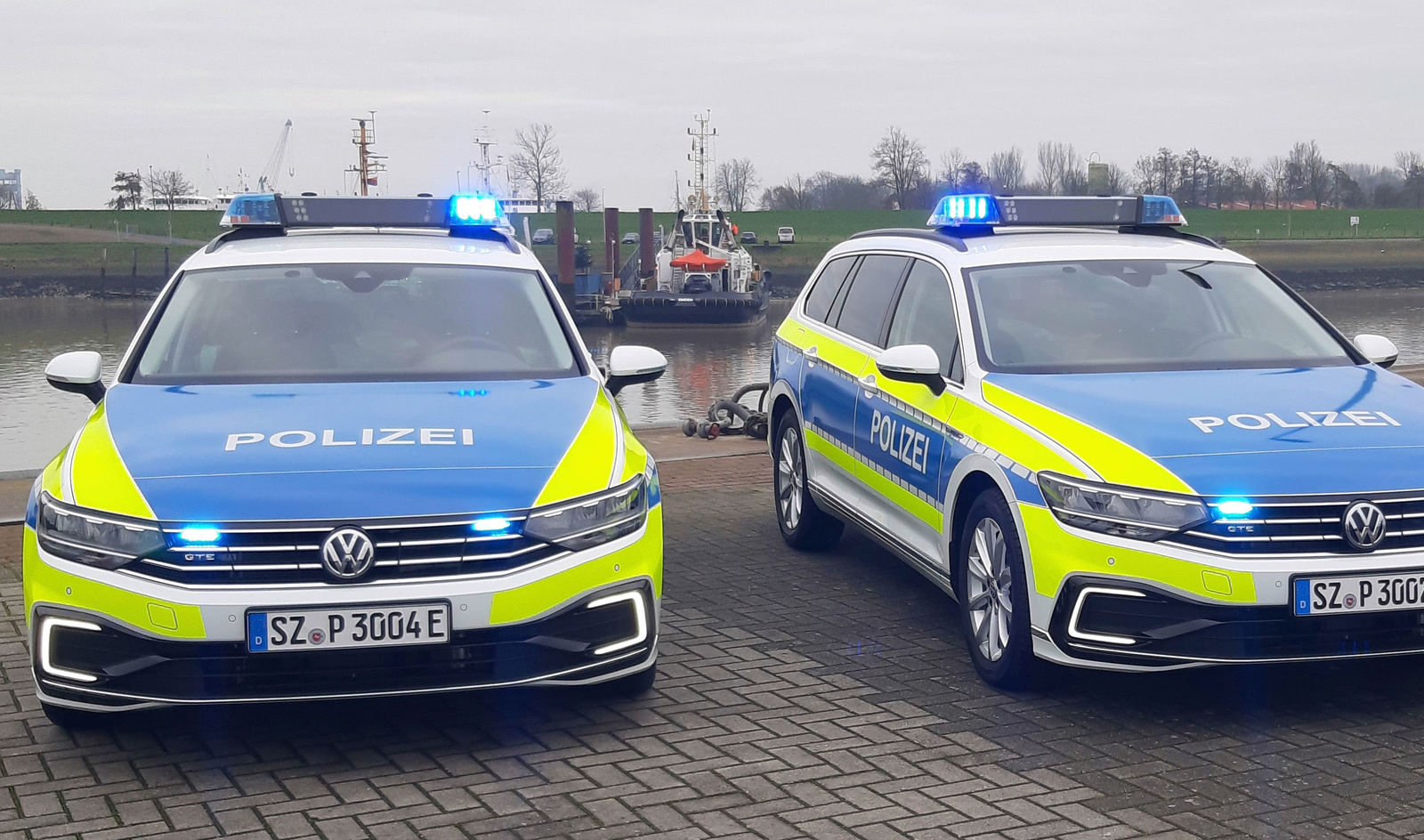 Polizei Niedersachsen fährt Volkswagen