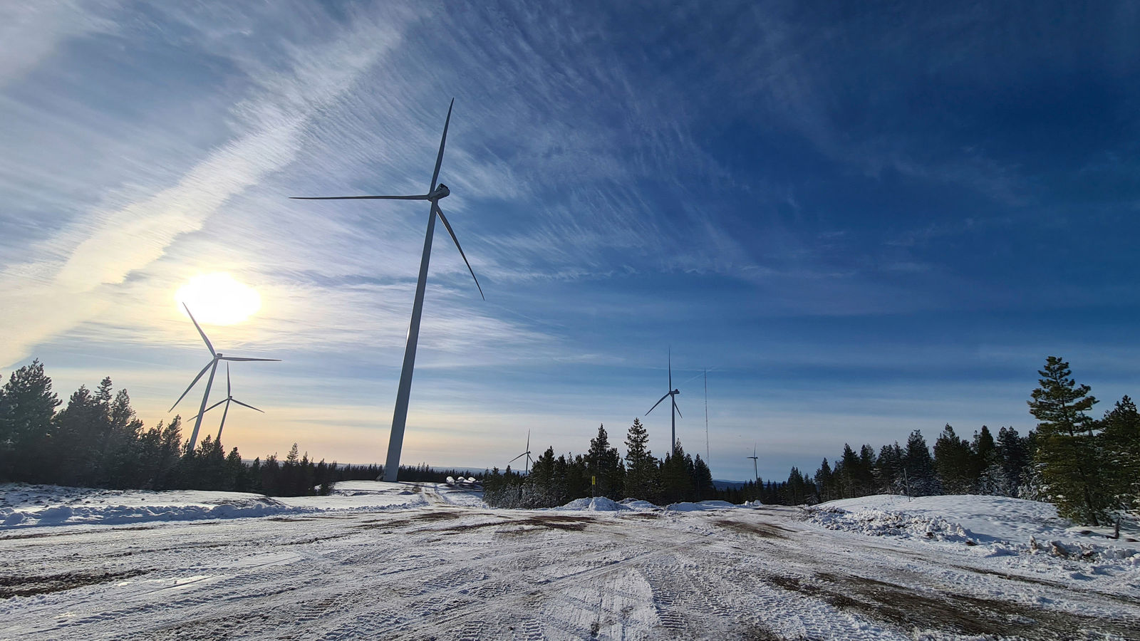 Volkswagen treibt Ausbau erneuerbarer Energien voran: Neuer Windpark in Schweden
