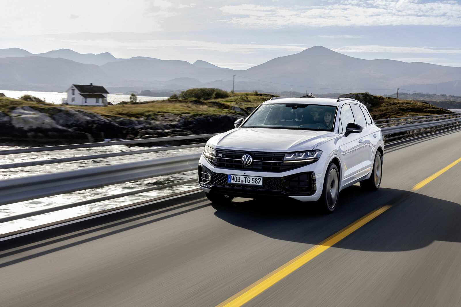 New Volkswagen Touareg R-Line Tech Plus unveiled as range-topping SUV