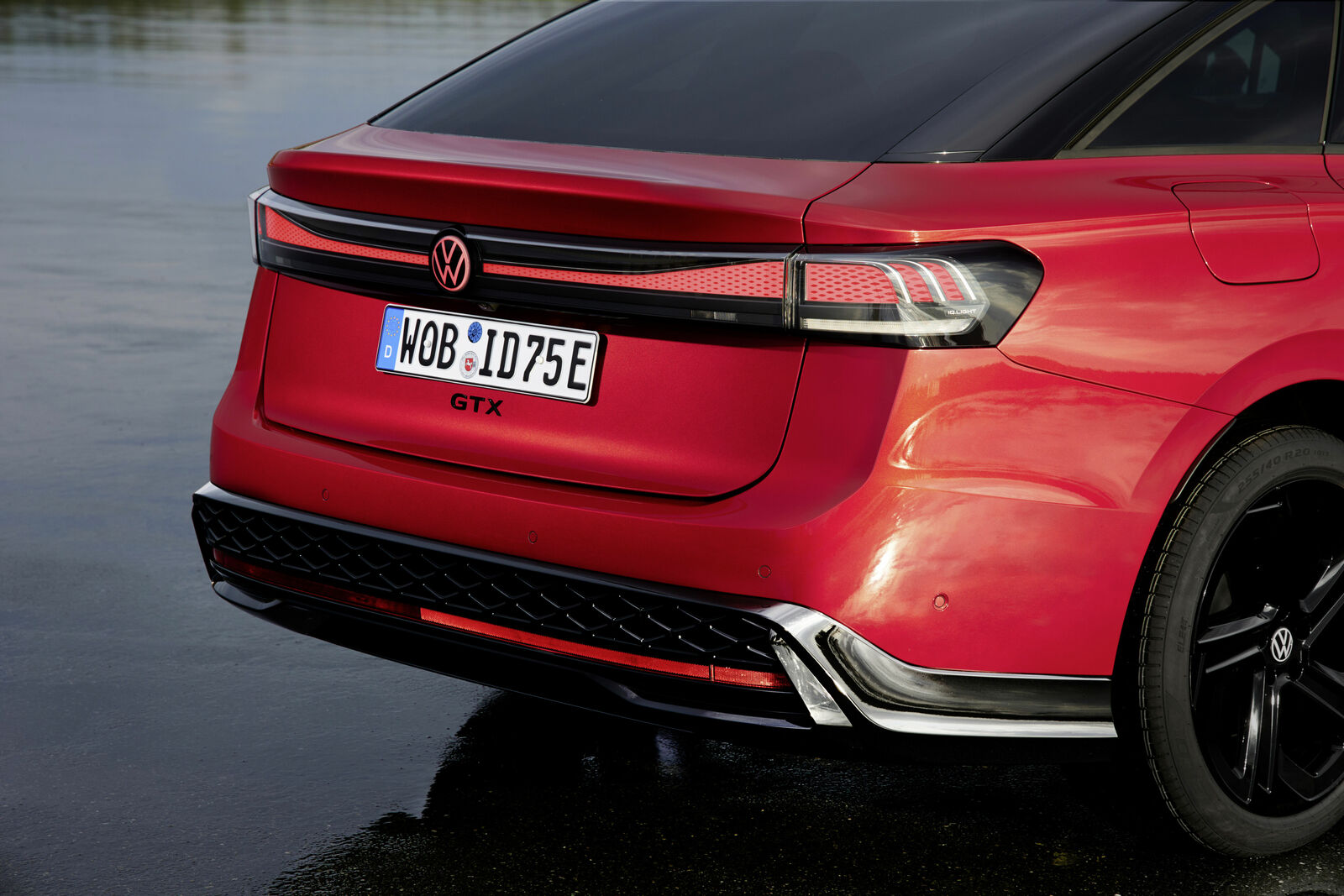 The all-electric Volkswagen ID.7 GTX
