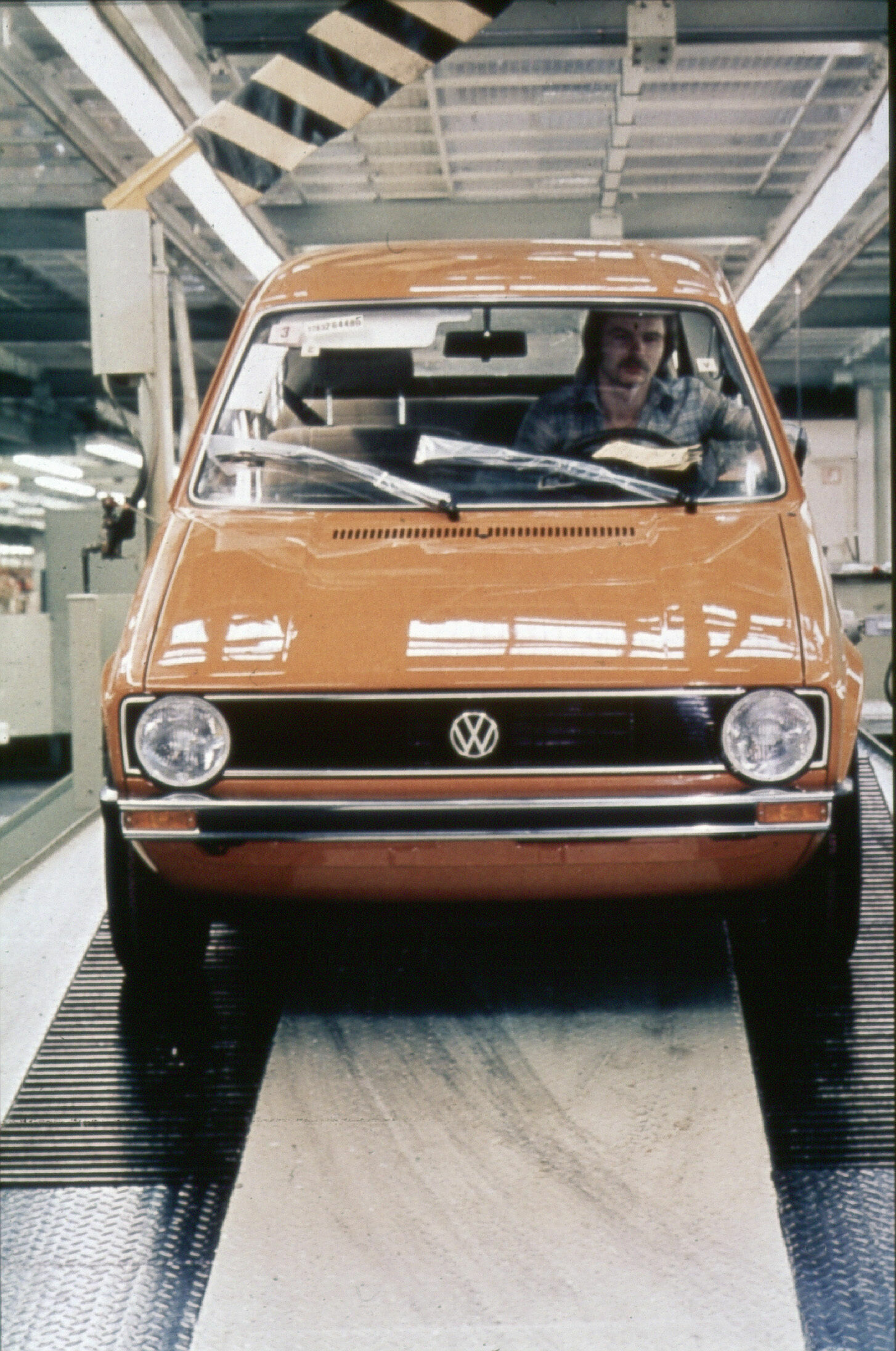 A world bestseller celebrates its 50th birthday – Volkswagen started production of the first Golf on 29 March 1974