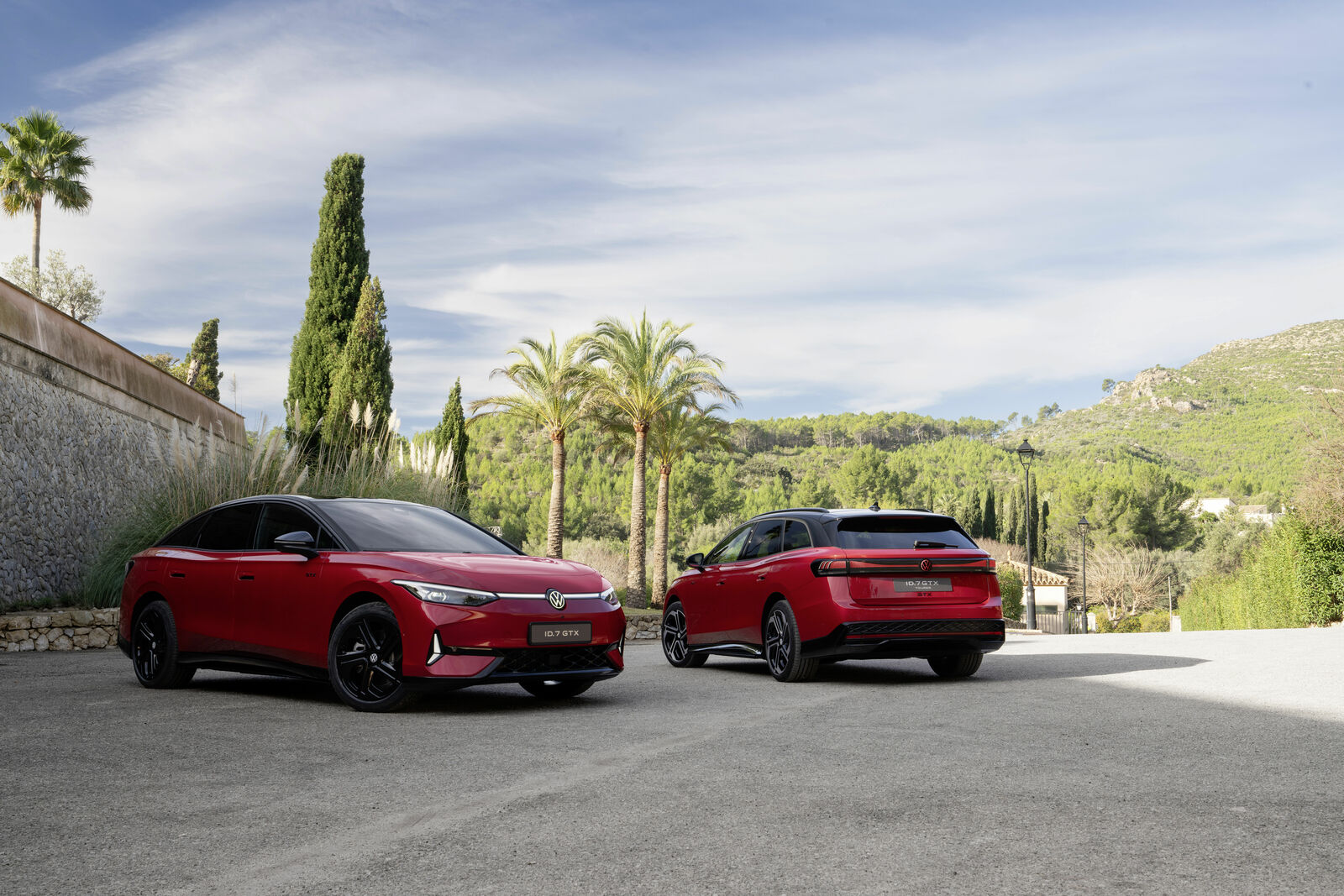 The all-electric Volkswagen ID.7 GTX and ID.7 GTX Tourer