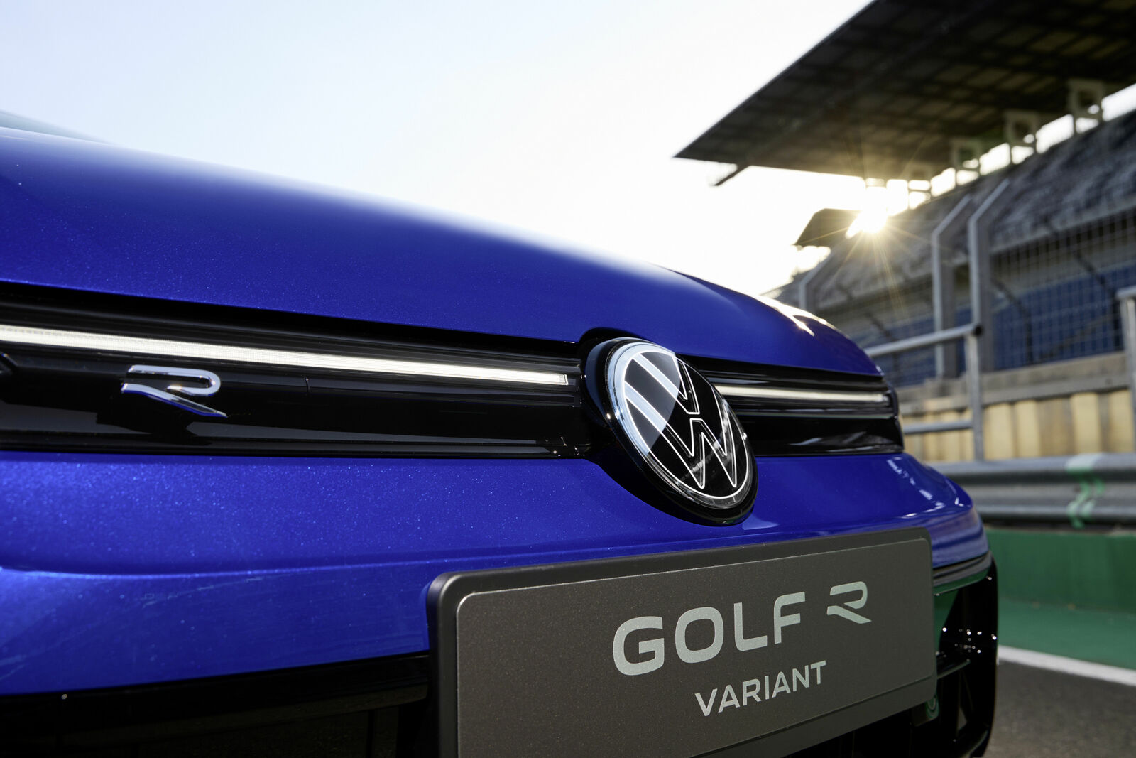 Volkswagen Golf R Variant
