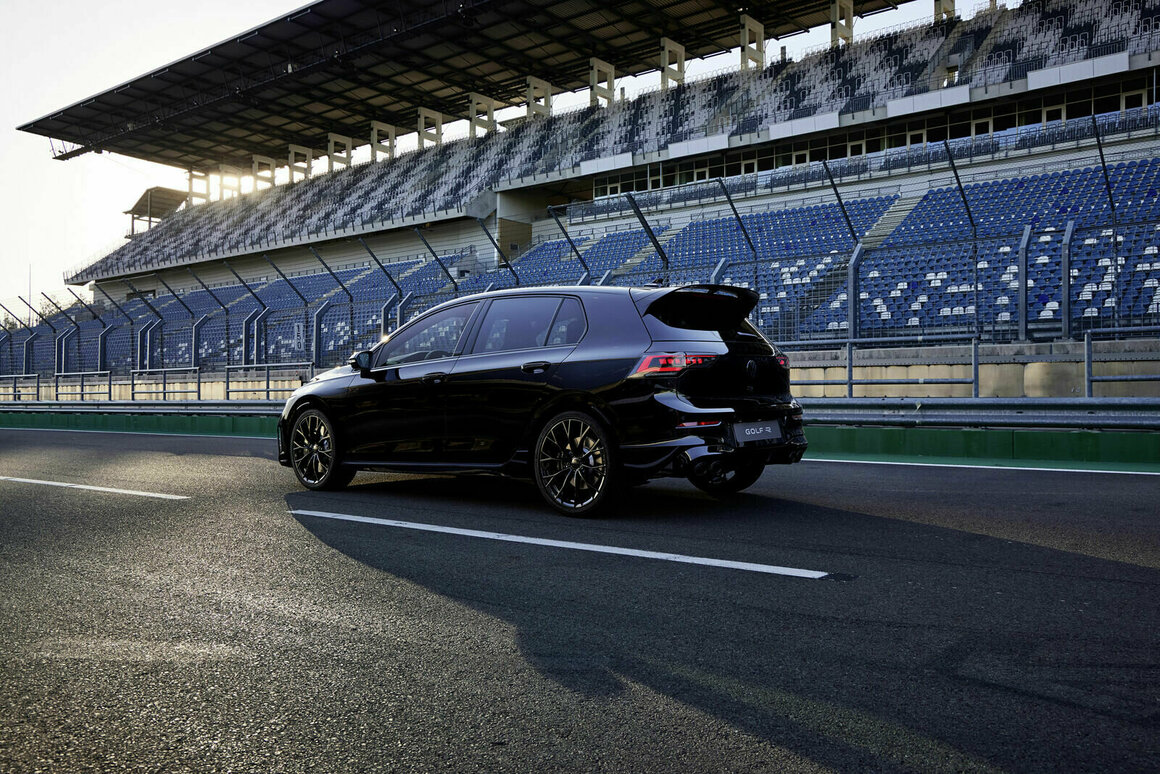 Volkswagen Golf R Black Edition | Volkswagen Newsroom