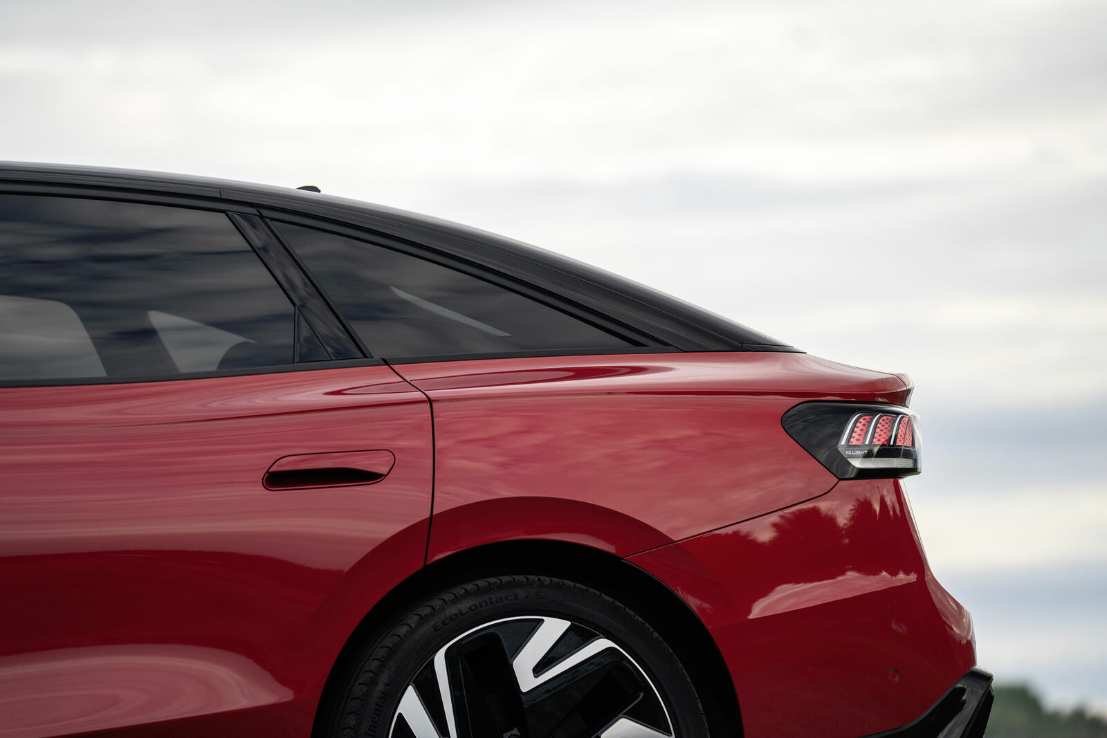 The all-electric Volkswagen ID.7 GTX