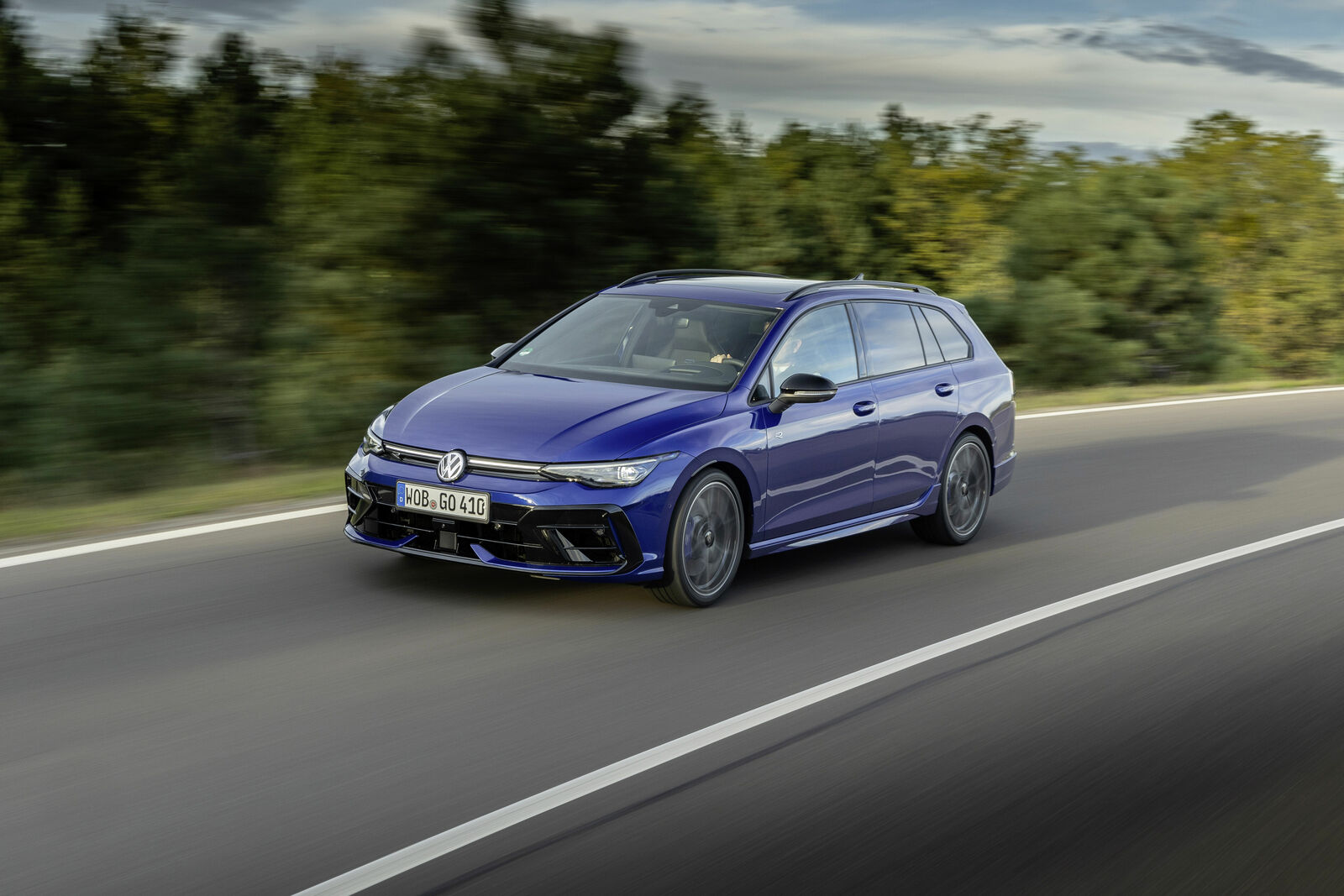 Volkswagen Golf R Variant