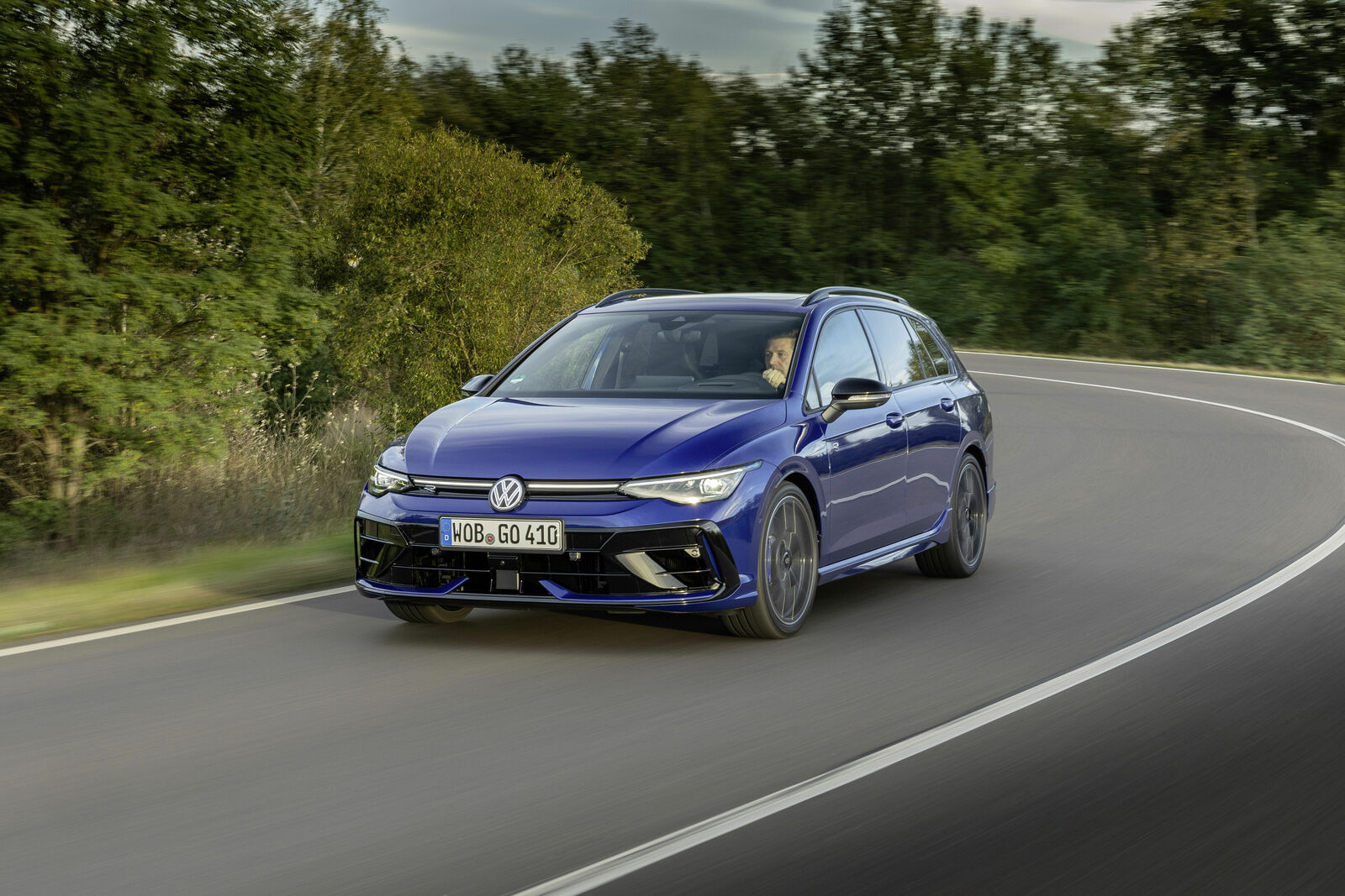 Volkswagen Golf R Variant