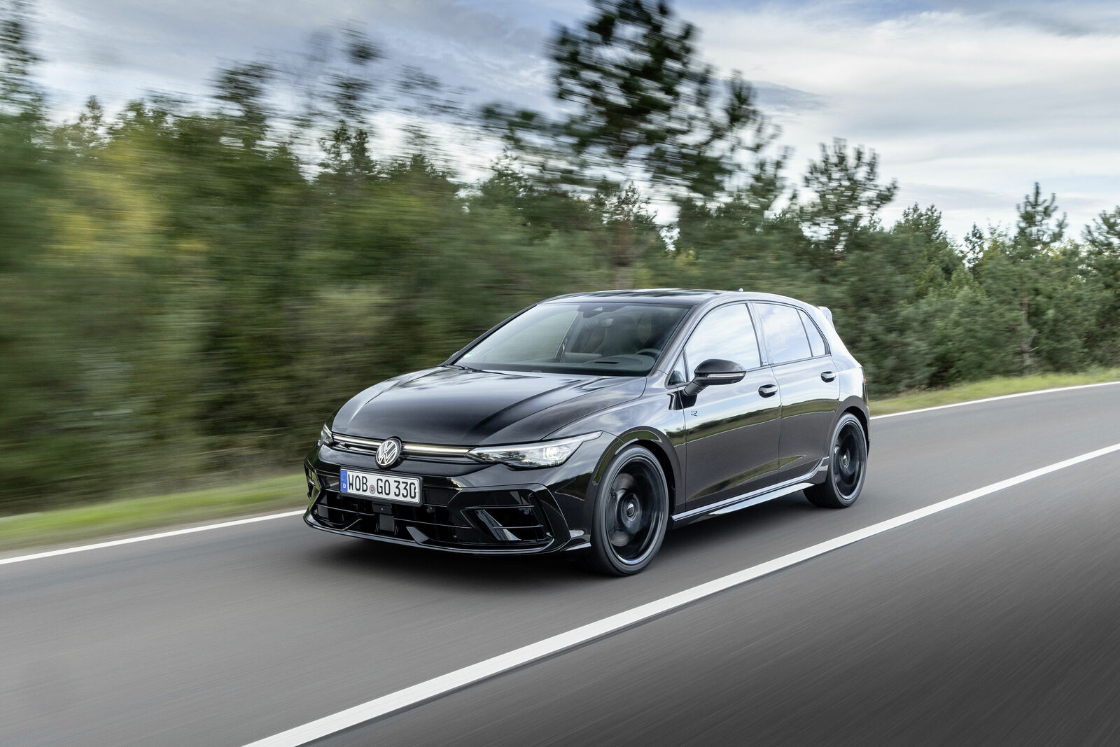 Volkswagen Golf R Black Edition