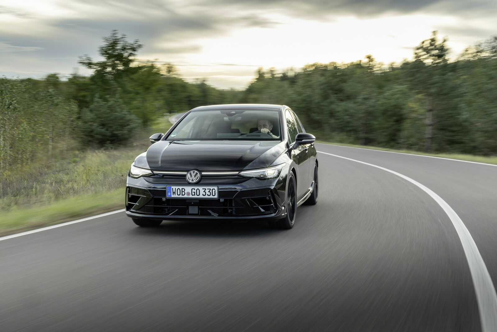 Volkswagen Golf R Black Edition