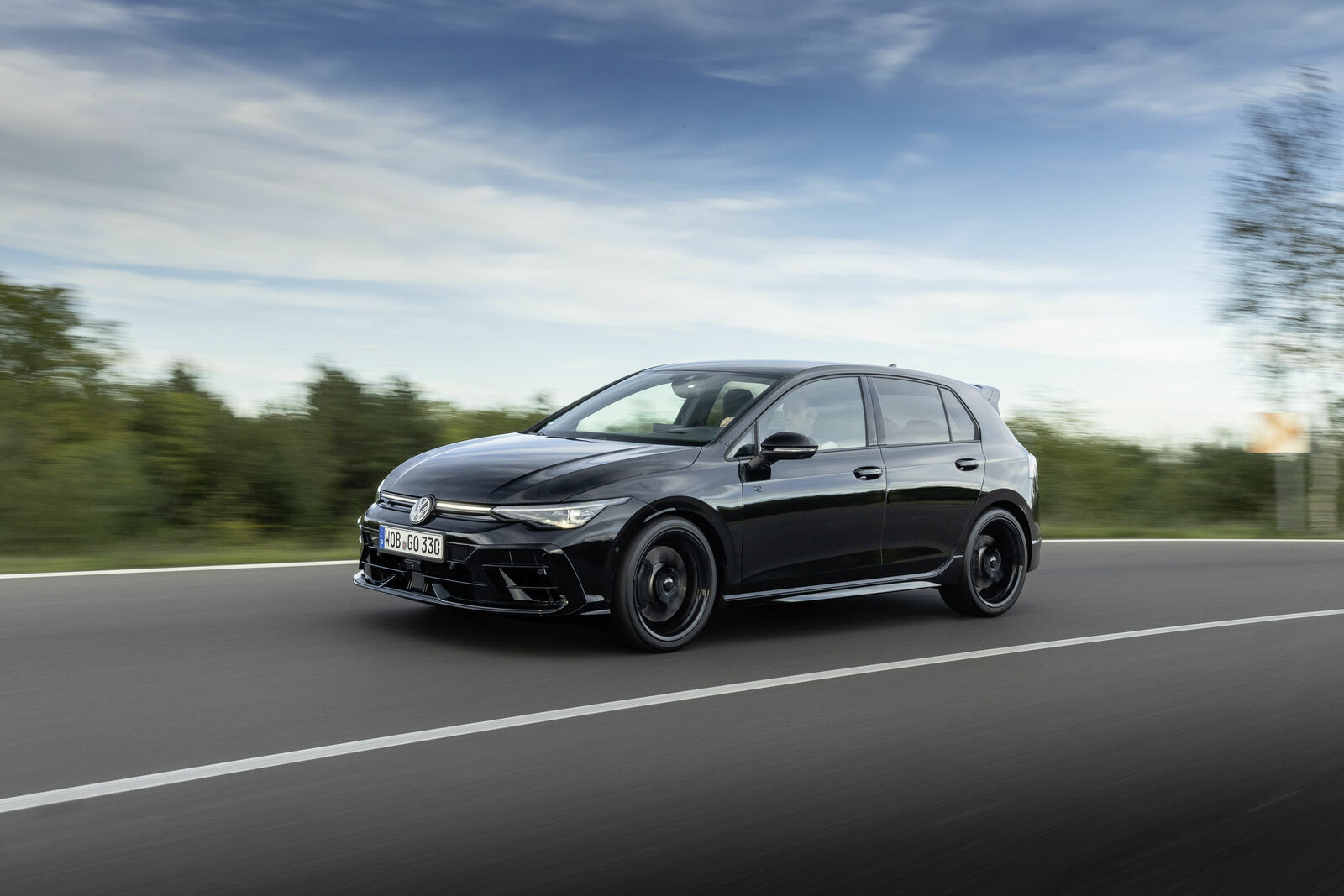 Volkswagen Golf R Black Edition