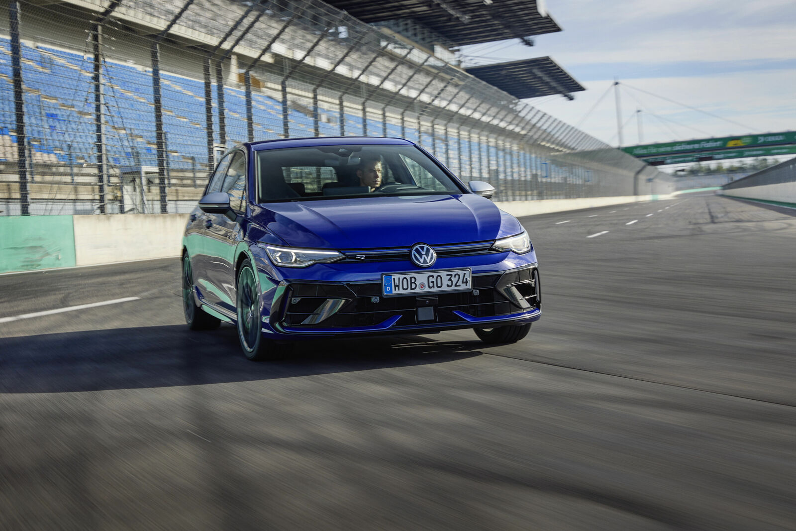 Volkswagen Golf R