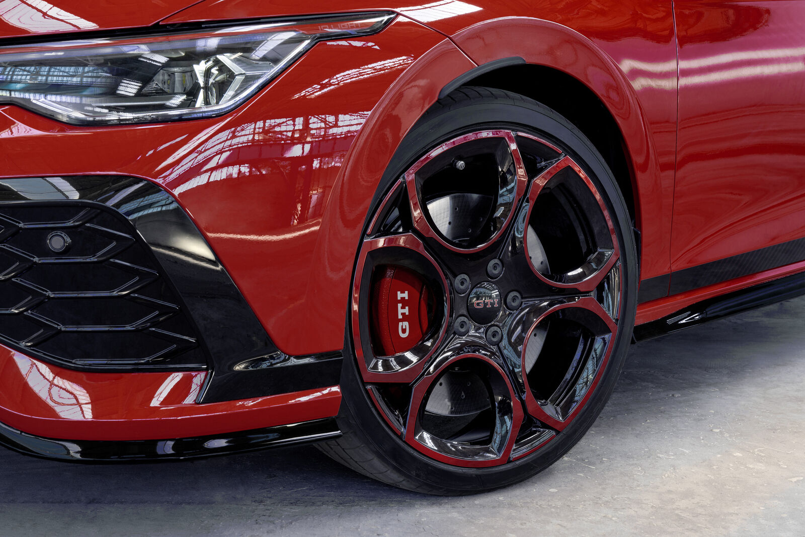 Volkswagen Golf GTI EDITION 50