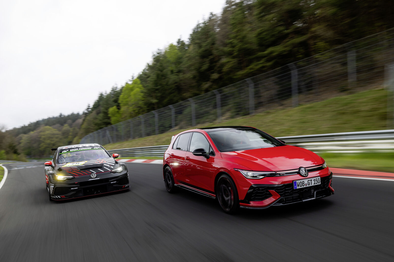 Volkswagen Golf GTI EDITION 50 and Golf GTI Clubsport 24h